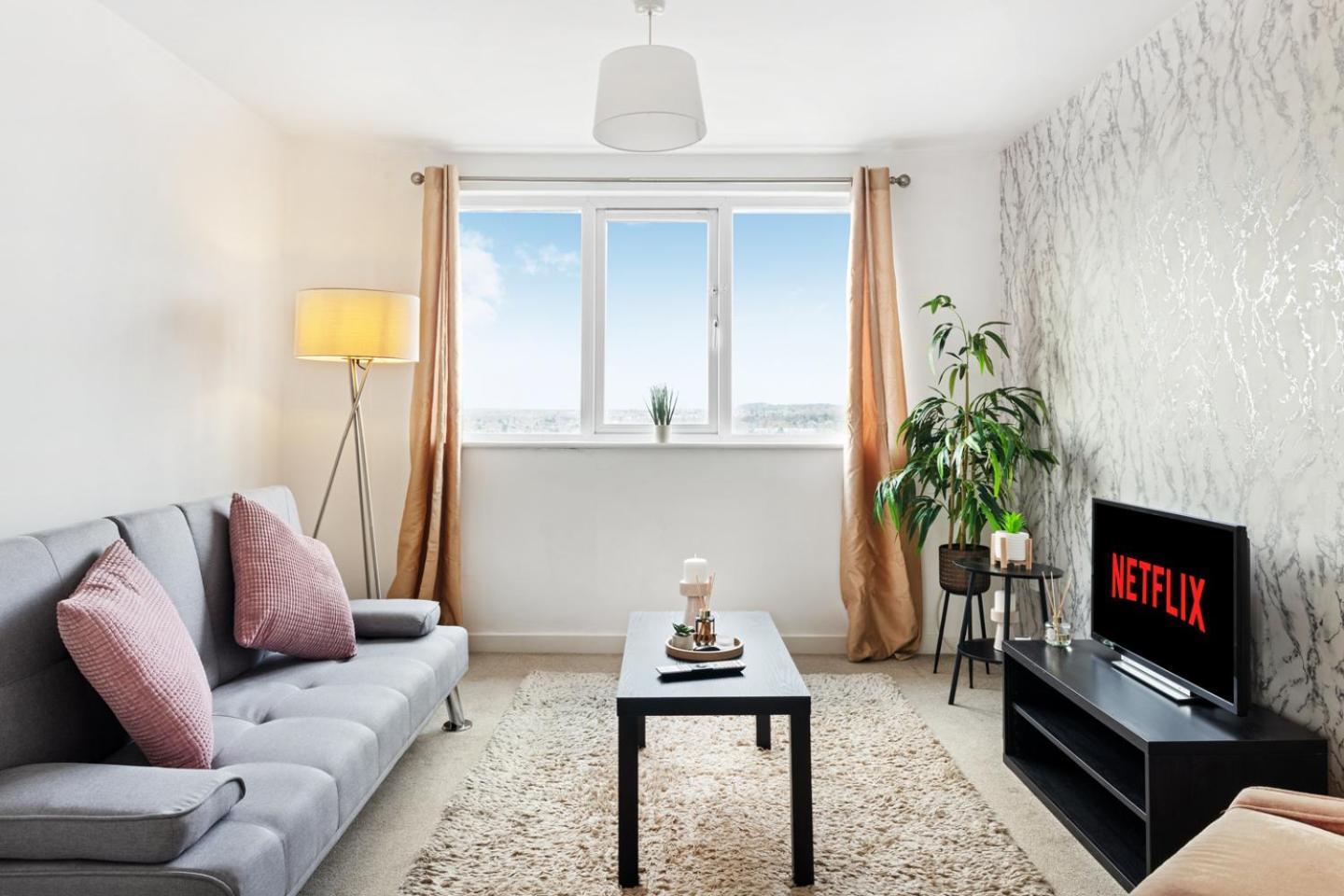 Stylish 1 Bed In Apartment