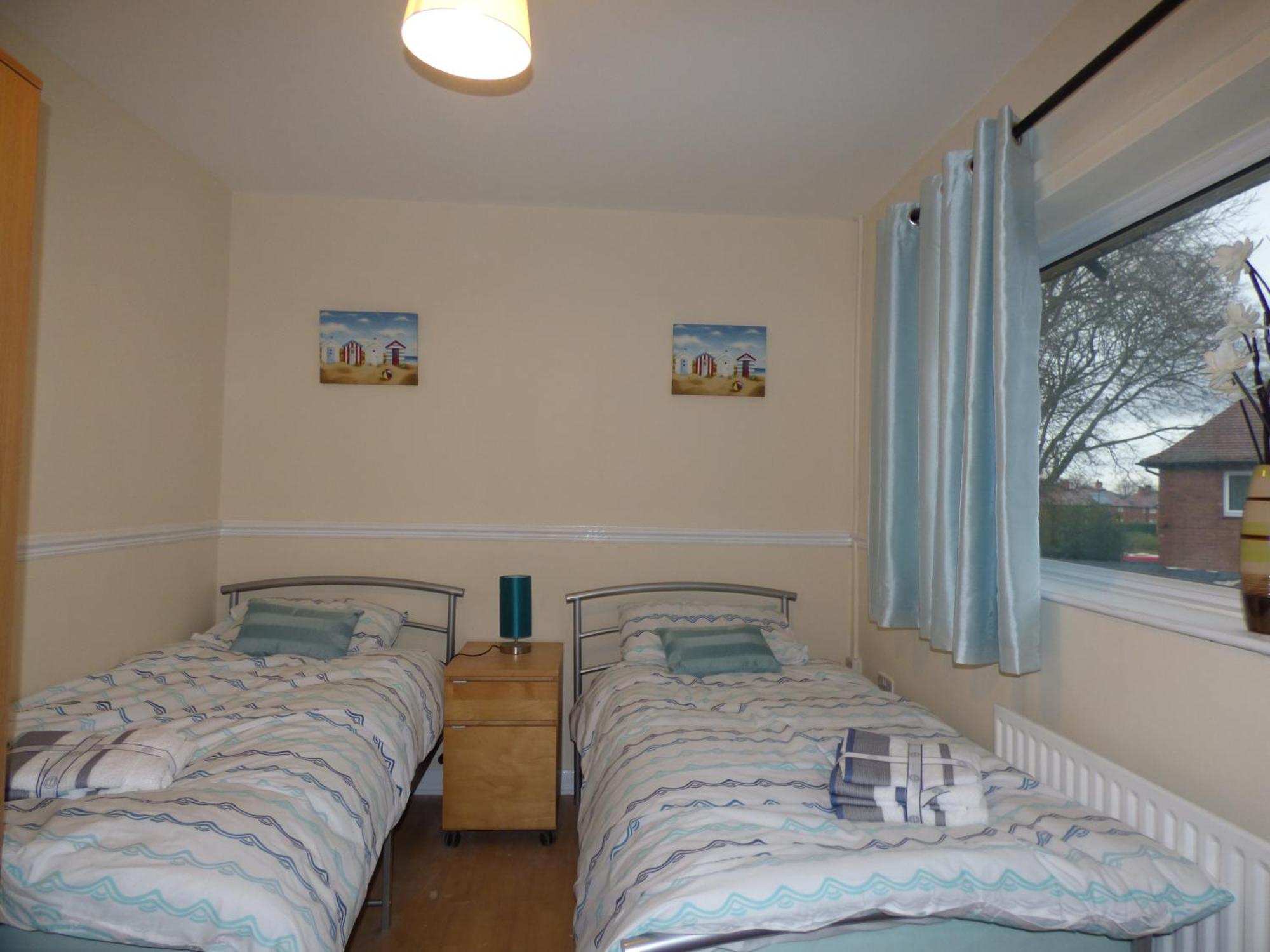 Lindbridge House *