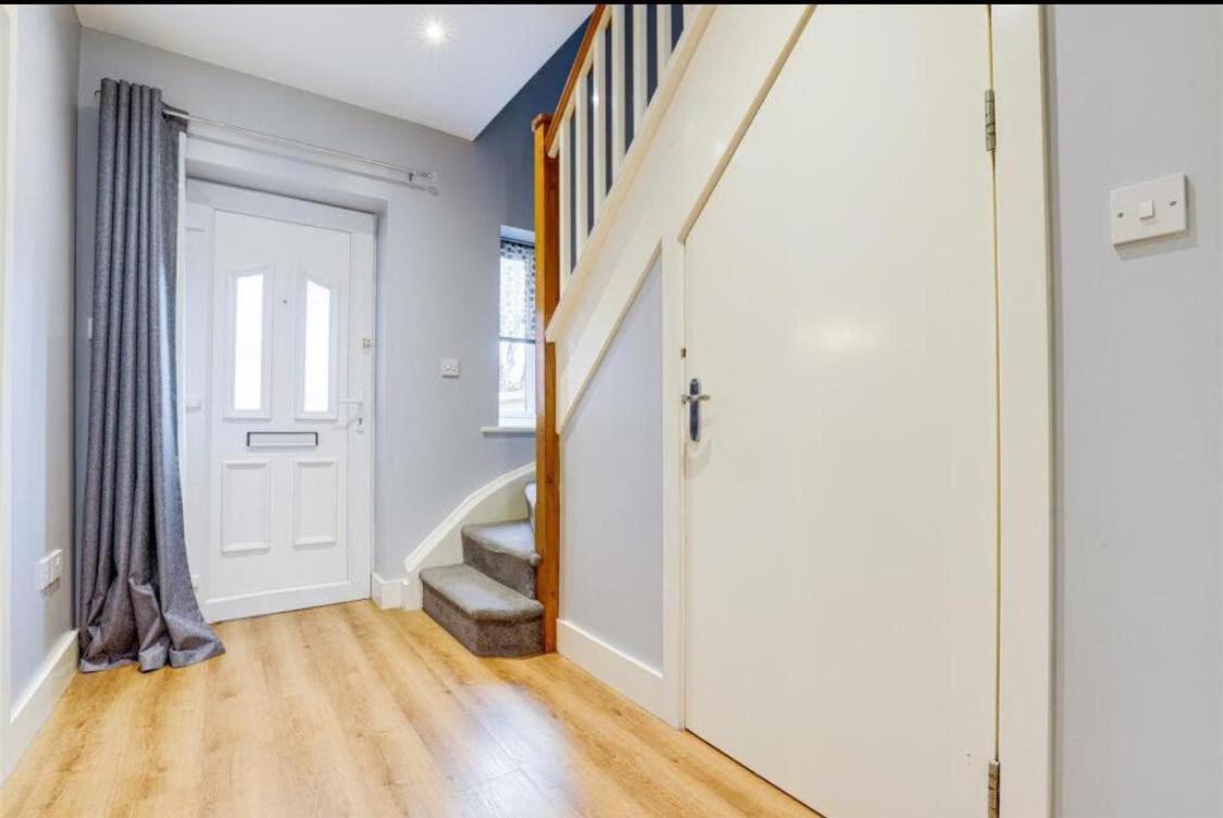 Charming 4-bedroom Bedford