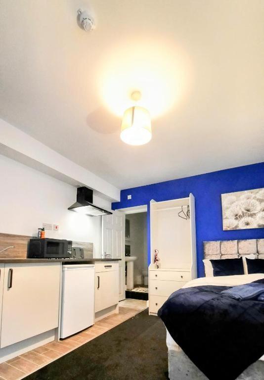 Premier - Burford Road