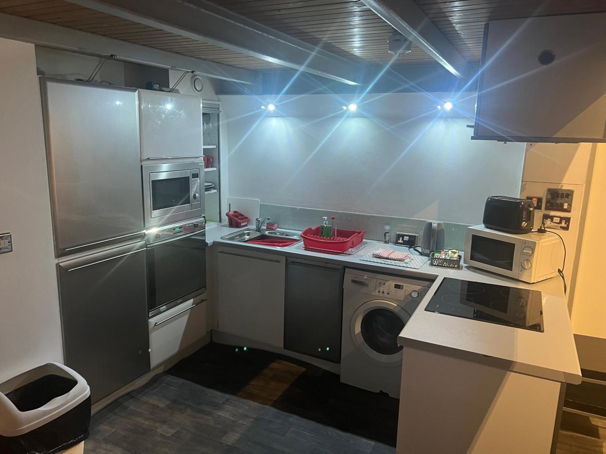 Centre Apartment *