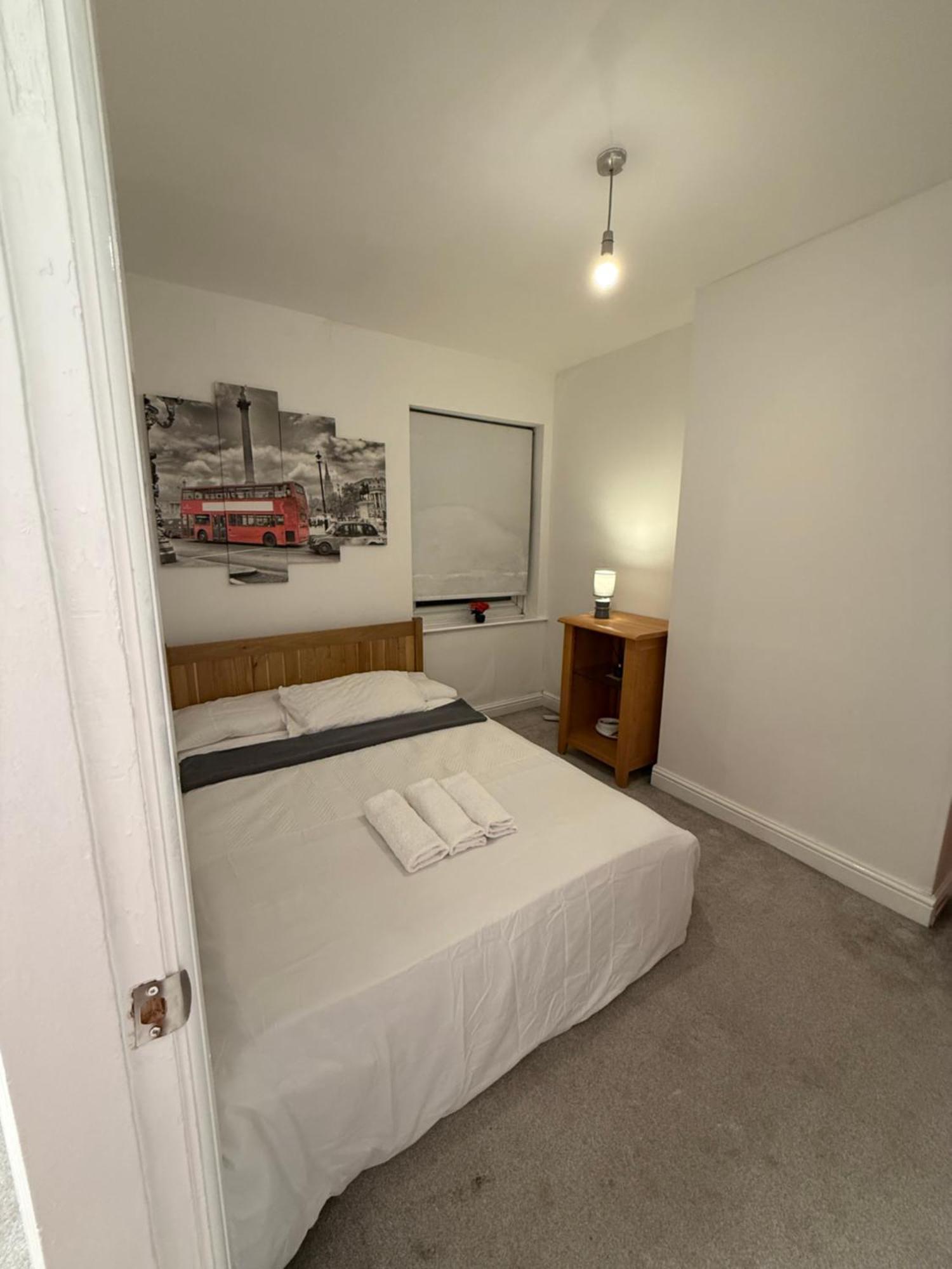 Guest house 2 Bedroom House