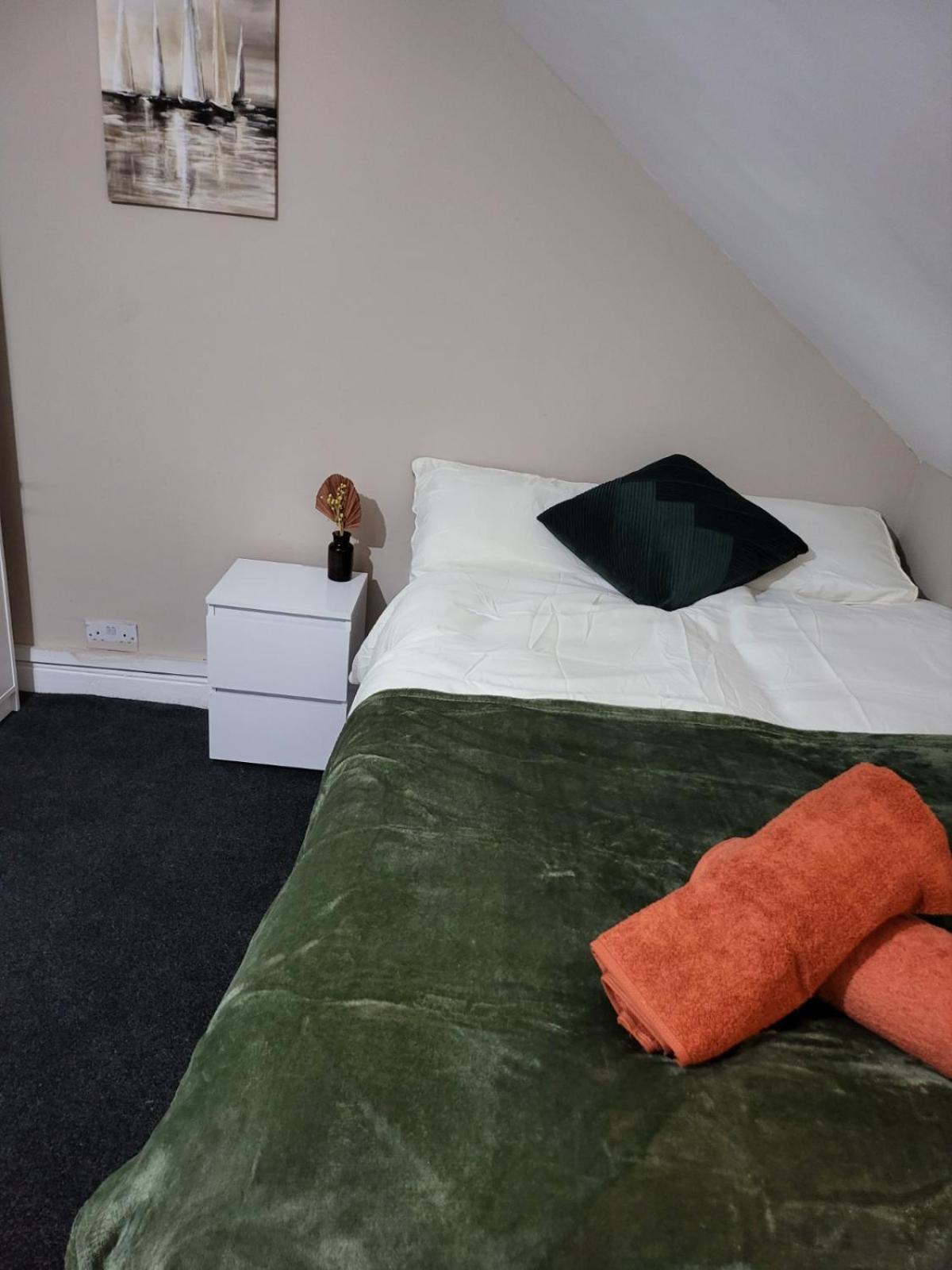 Burns Street - Sleep Rest Aparthotel