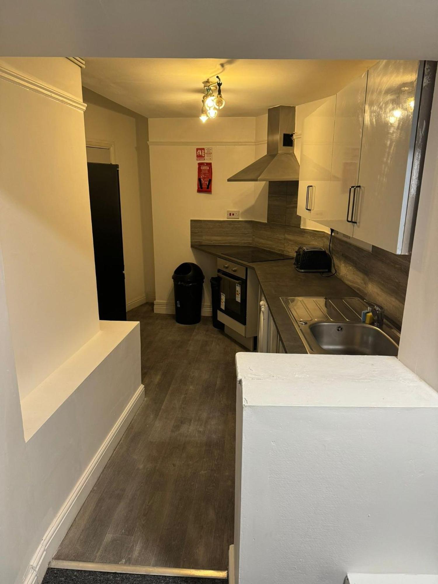 Comfortable - St James's Terrace Guest house
