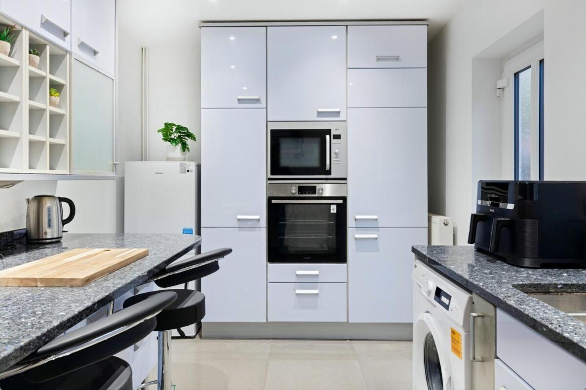 Spacious 3br Hospital With Ps4 Holiday home