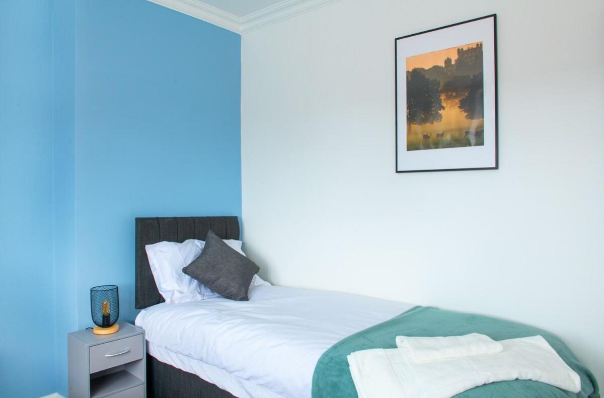 Holiday home Spacious 3br Hospital With Ps4 *