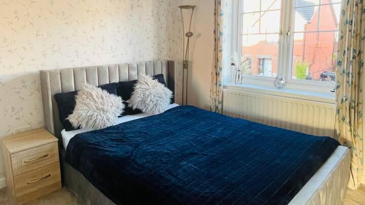 A In A House Wollaton Nottingham