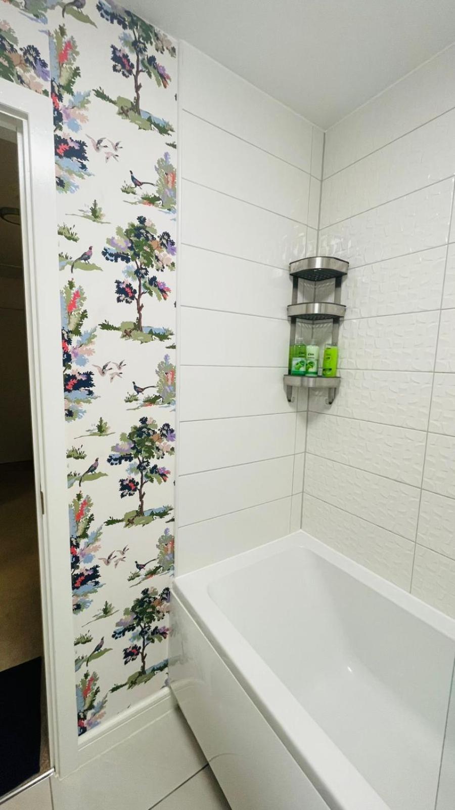 A In A House Wollaton Homestay