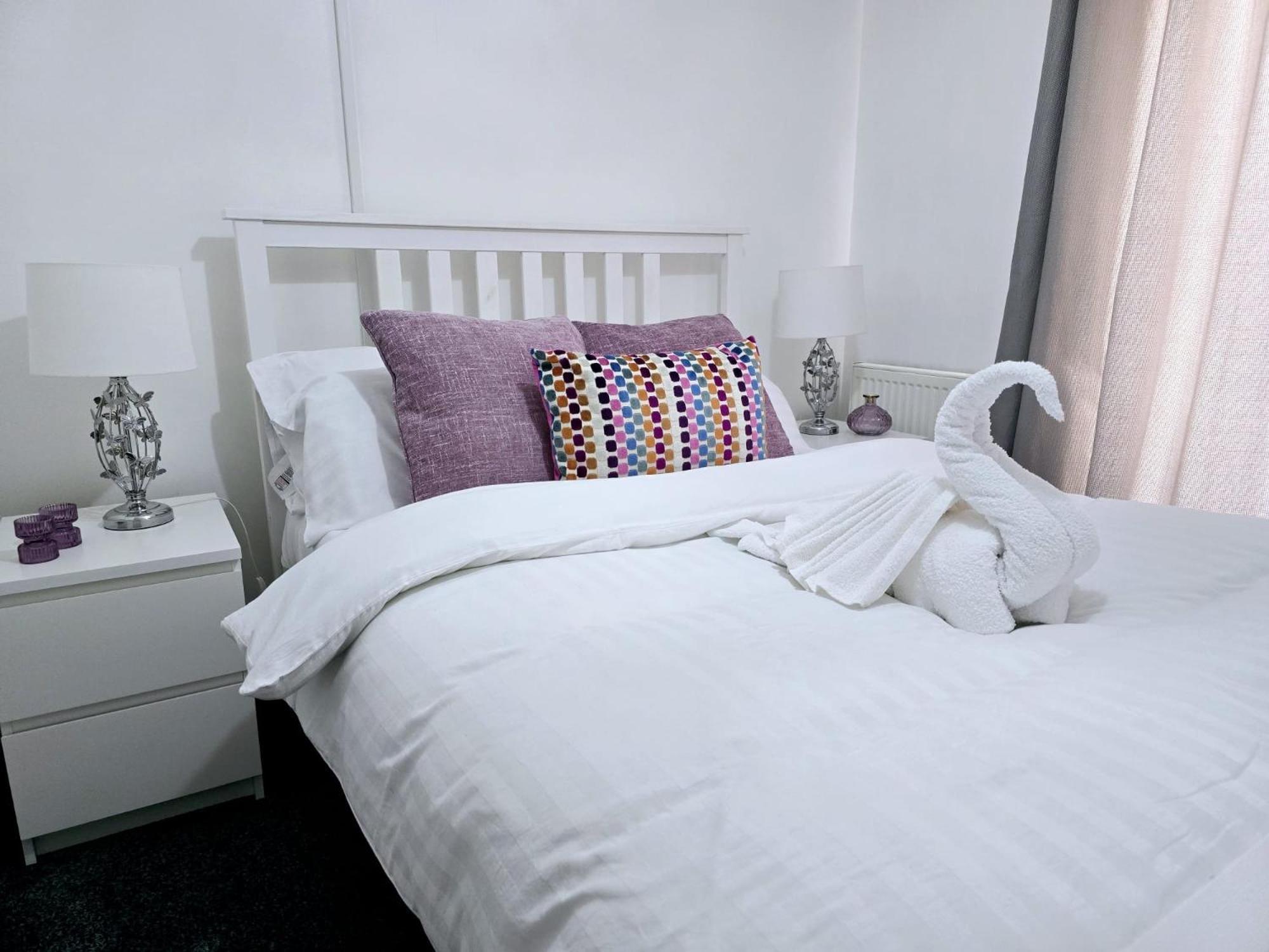 The Getaway, Luxury With Secure Parking Apartment