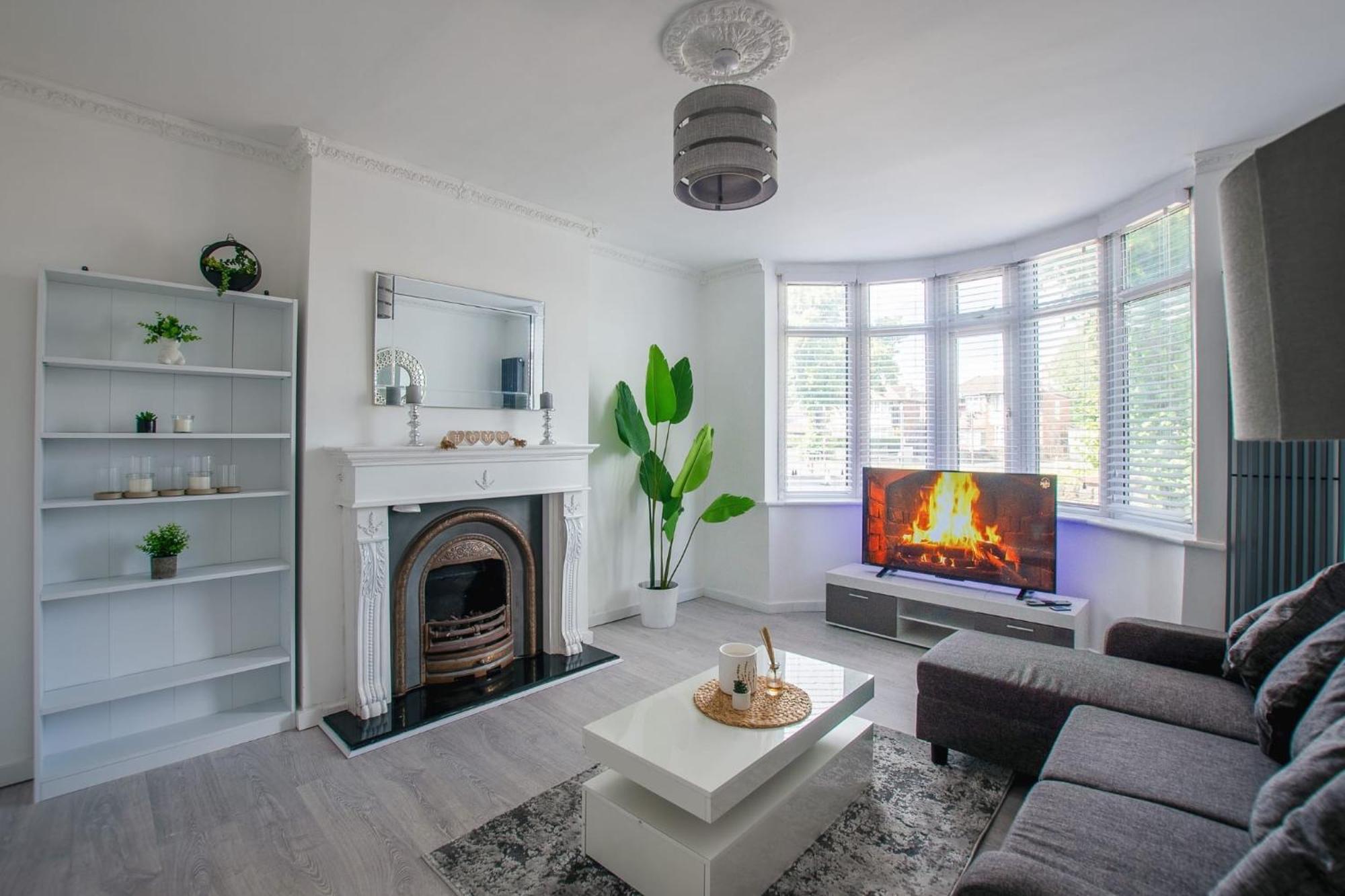 Perfect Family & Business With Parking Holiday home Nottingham