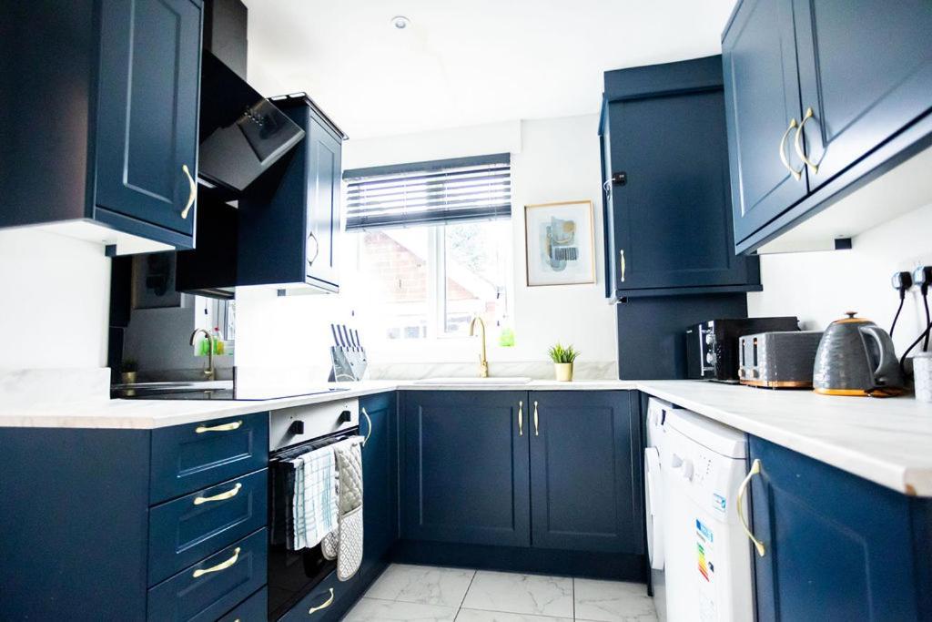 Perfect Family & Business With Parking Holiday home Nottingham