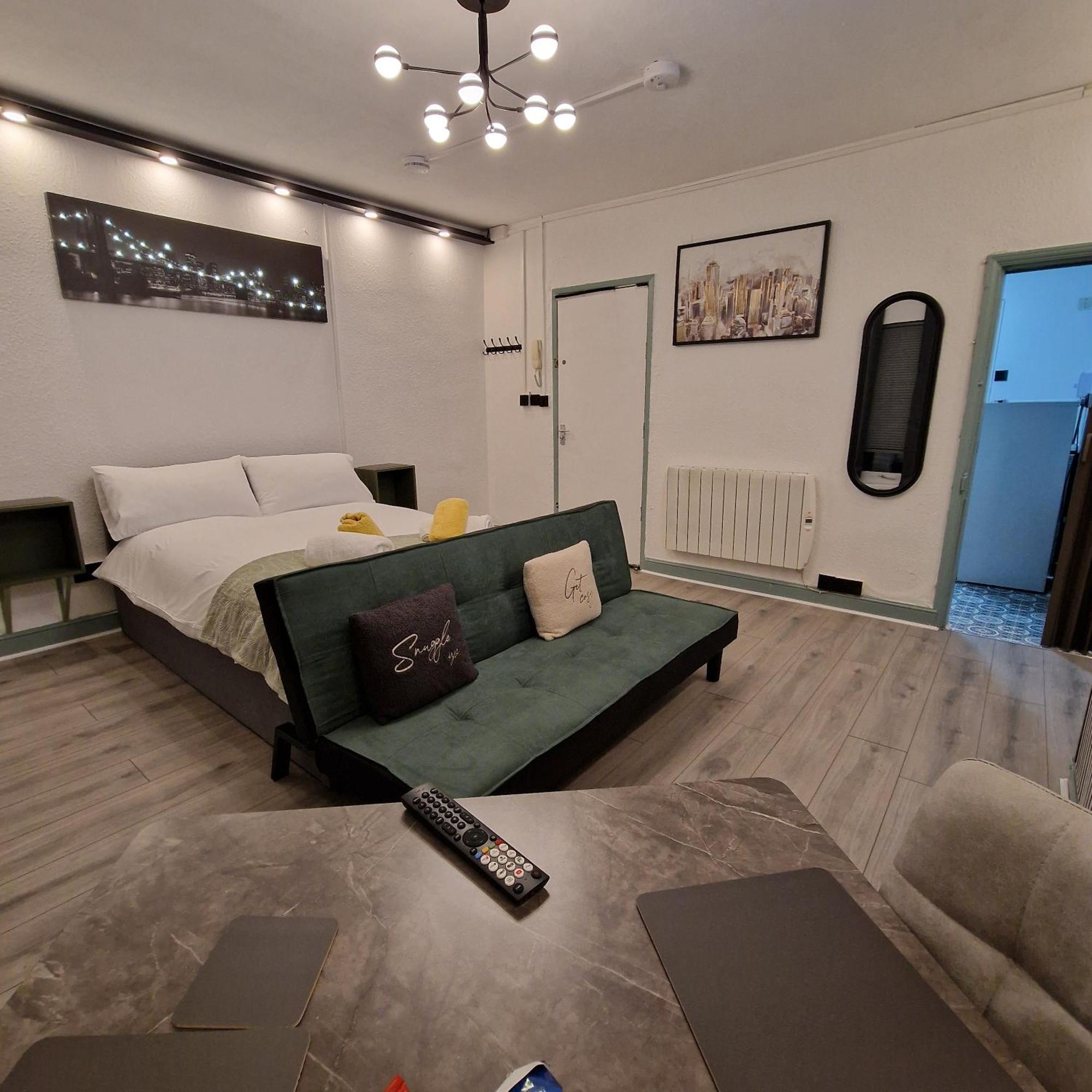 Balco Strata Aparthotel