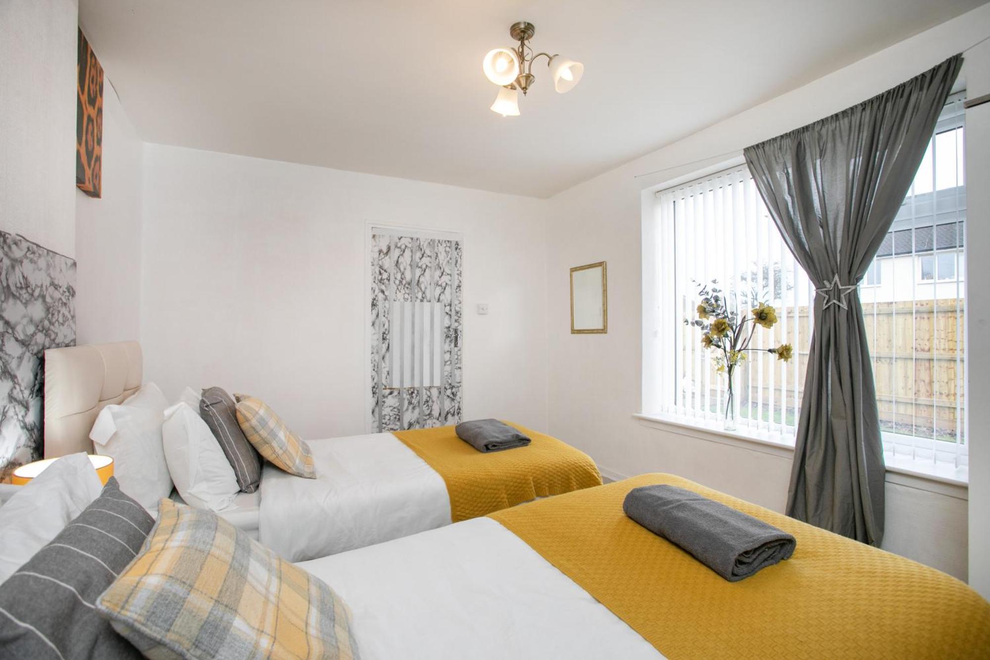 Tsalach Short Lets Nottingham