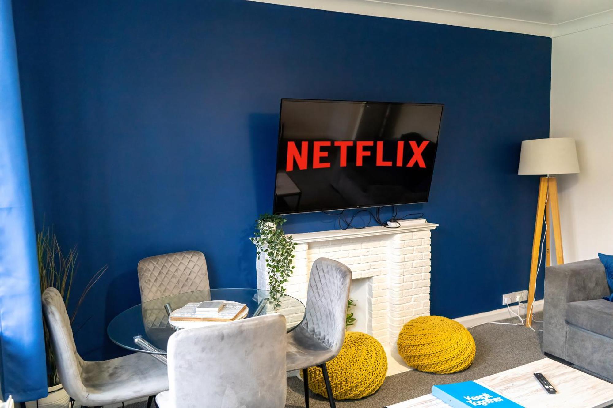 Apartment Fishpond Nook, Ground Fl Apartment, The Park Estate, Parking, Central & Cozy *