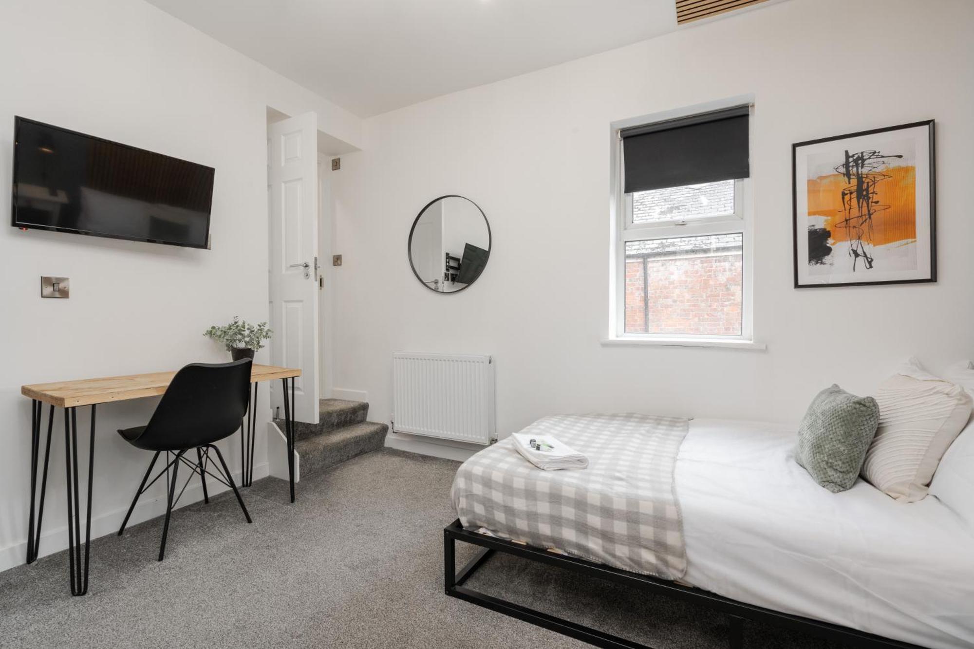 8br Style & En-suite - Free Parking - Spec Apartment Nottingham