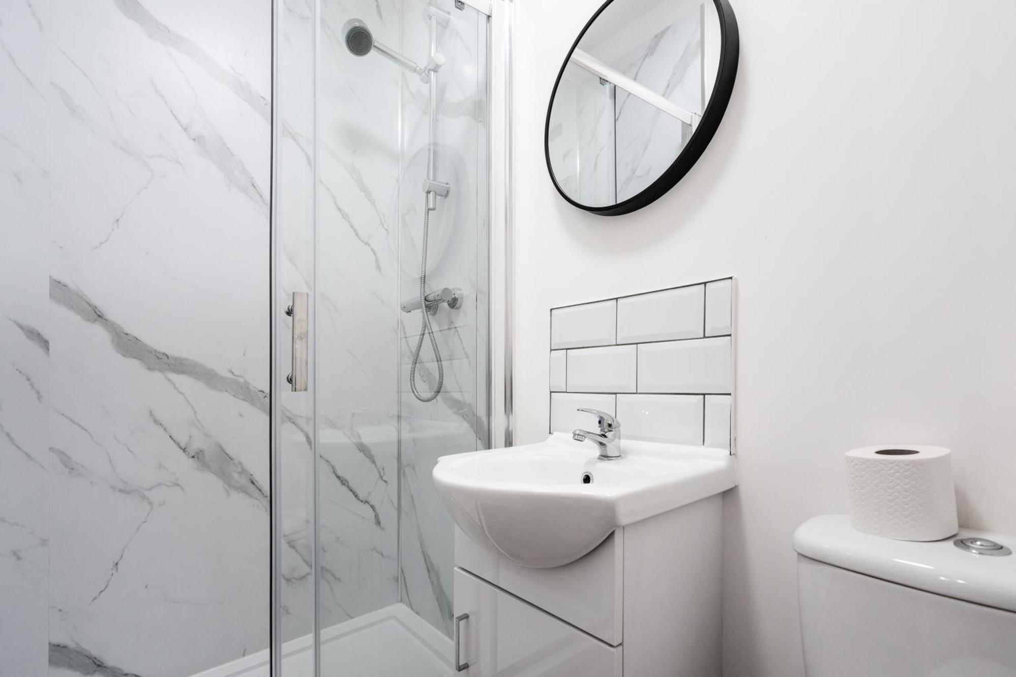 8br Style & En-suite - Free Parking - Spec Apartment Nottingham