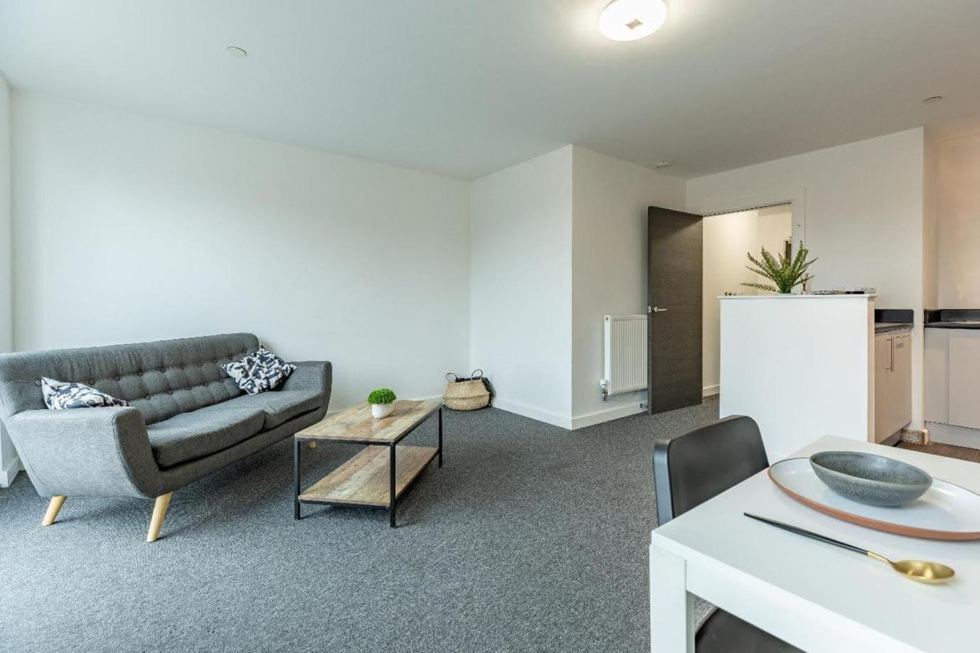 For Students Only Spacious And At Radford Mill In