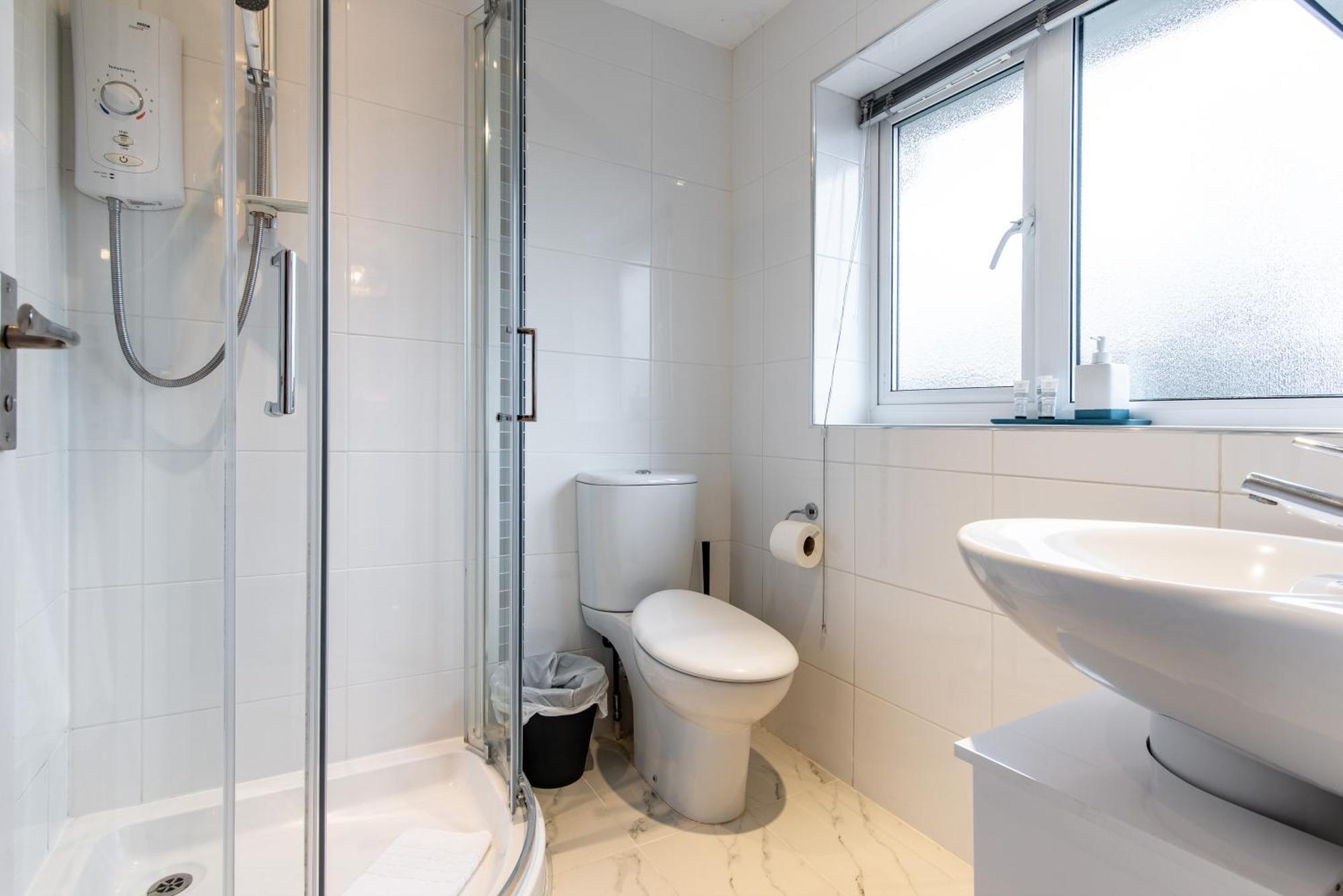 Holiday home 5-bedroom House In - Sleeps 9 *