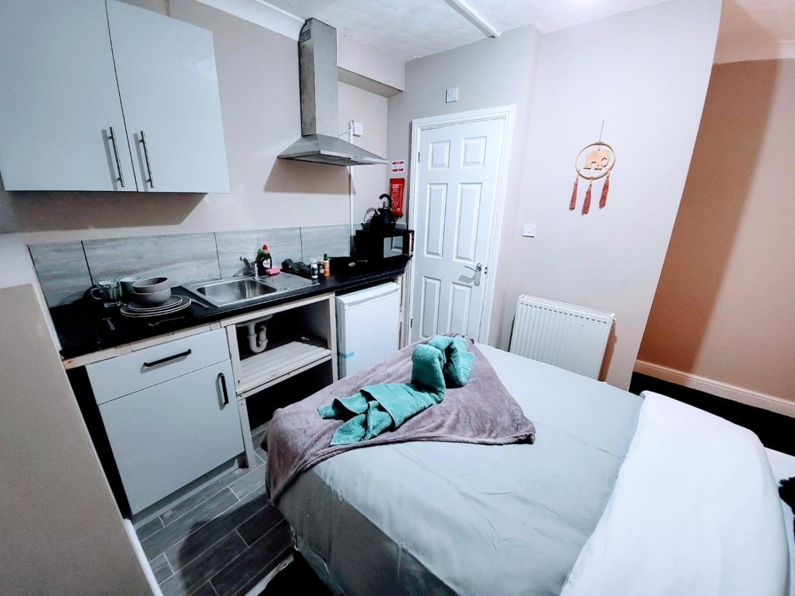 Comfortable - Burns Street * Nottingham