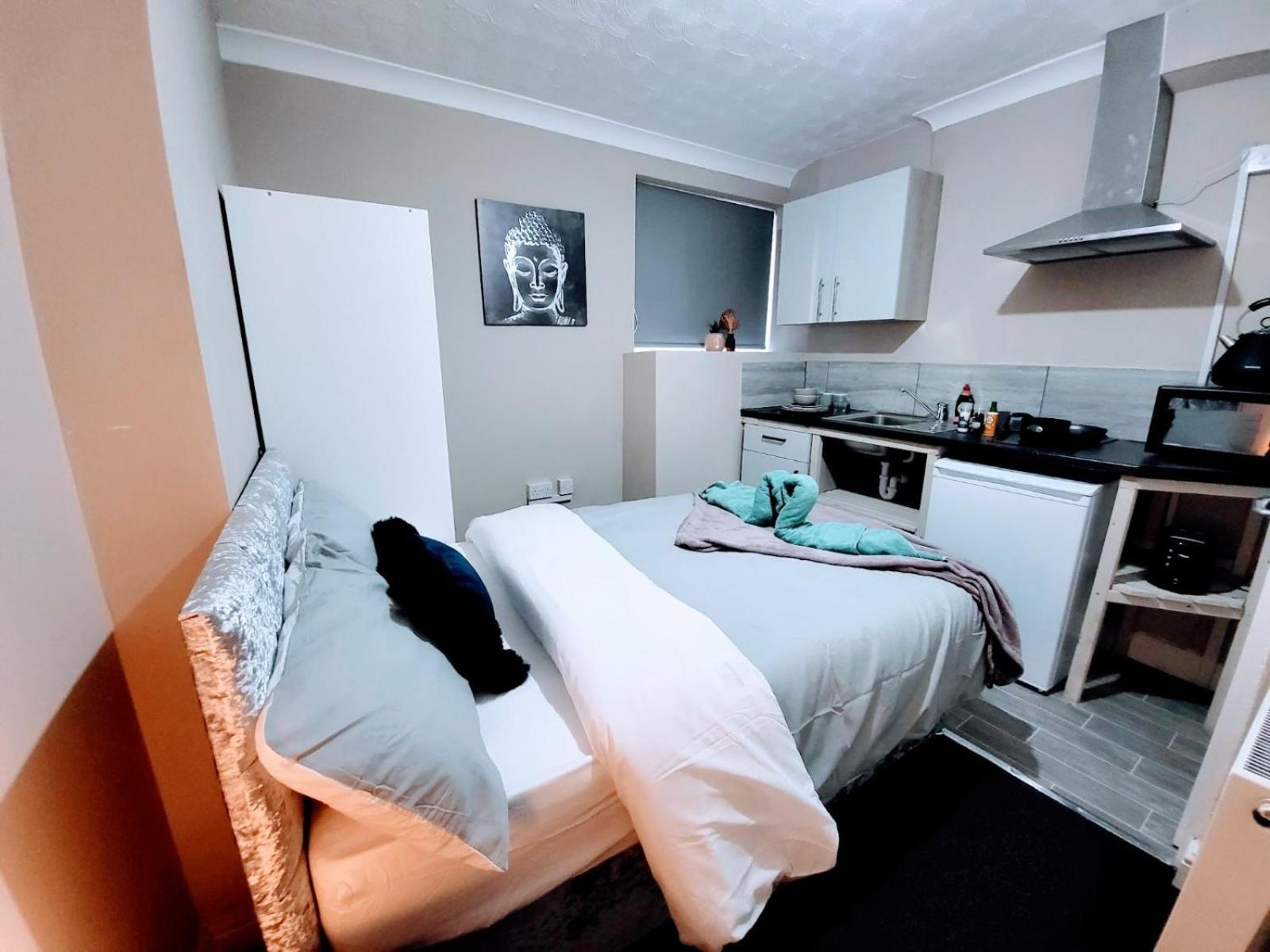 Comfortable - Burns Street Guest house