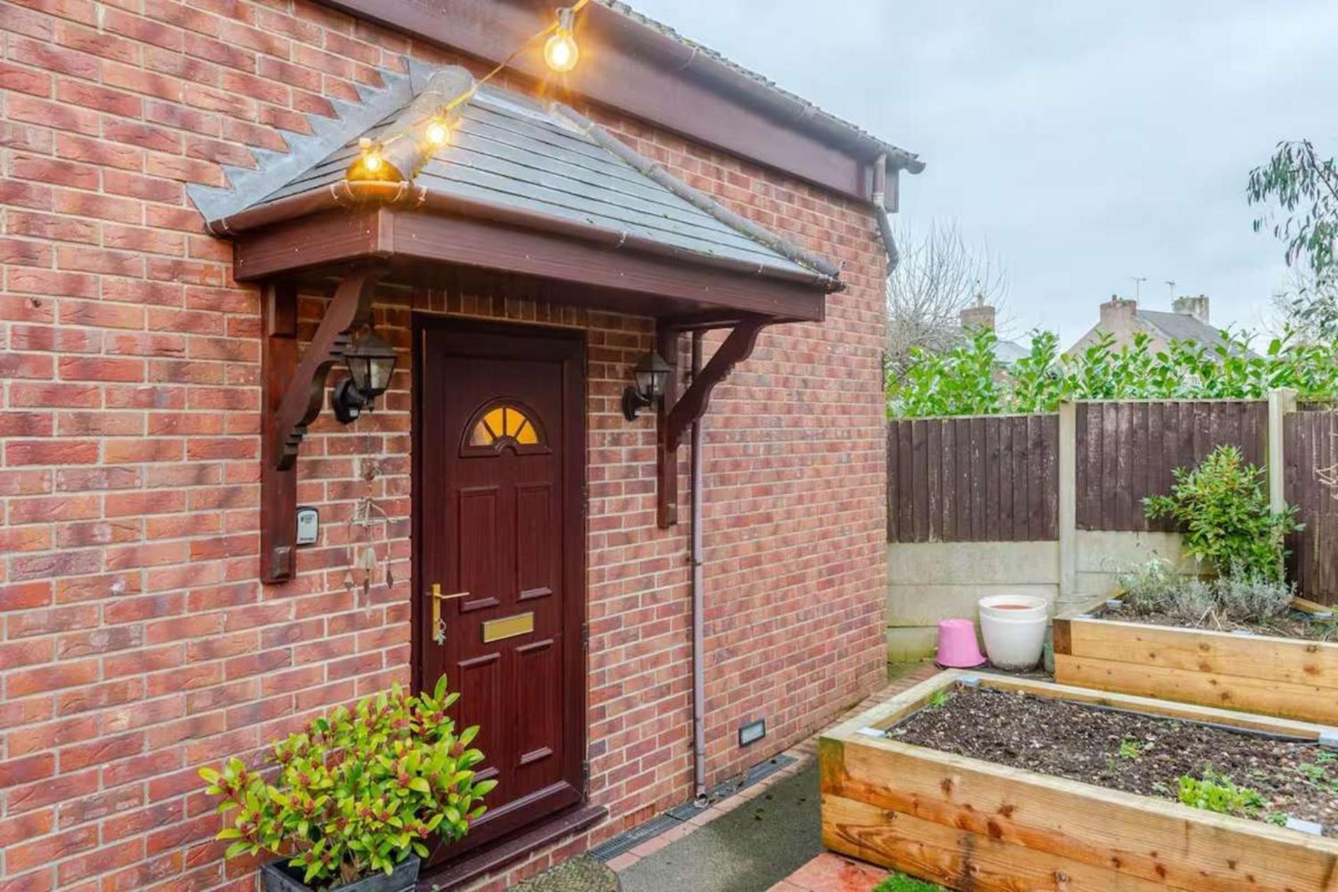 Apartment Cosy Village In With Parking