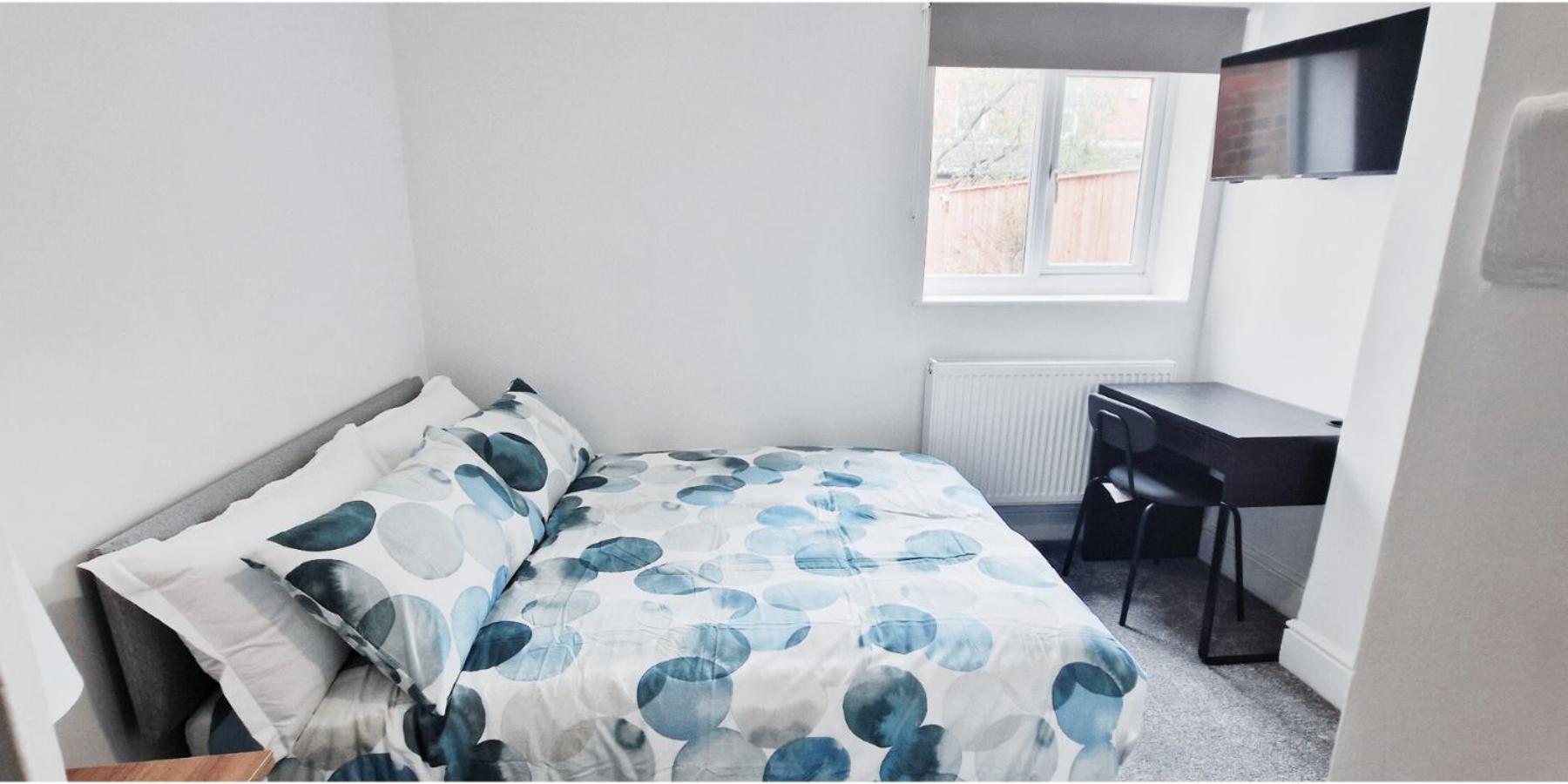The Burford Hideaway * Nottingham