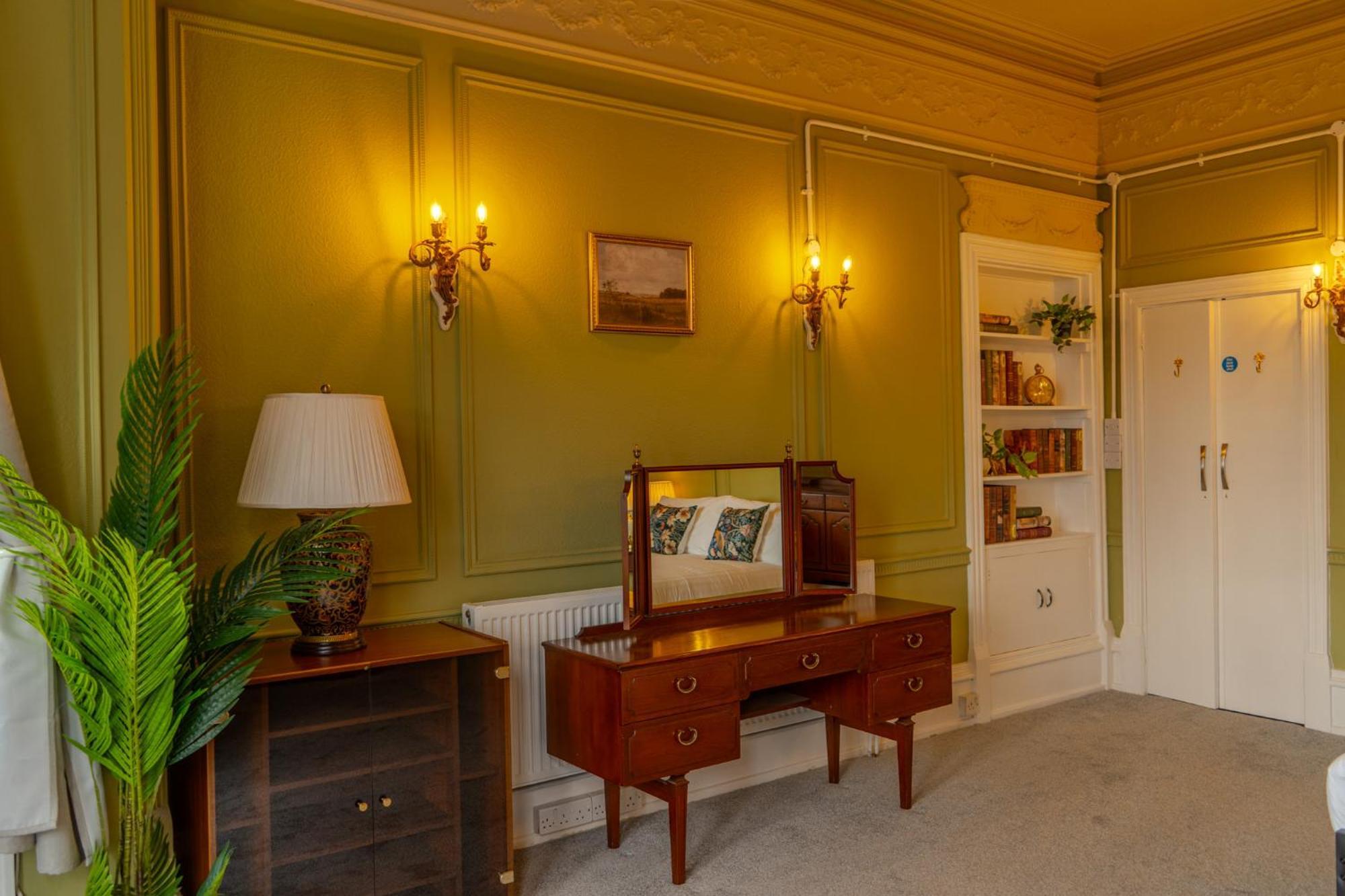 The Newcastle Cozy & Modern Flats In The Park Estate *
