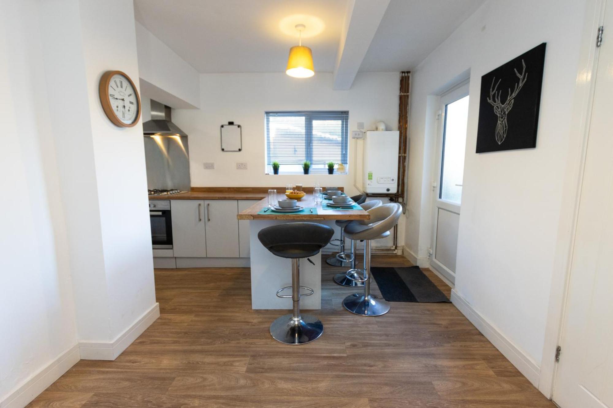 Holiday home K - Hucknall Lane