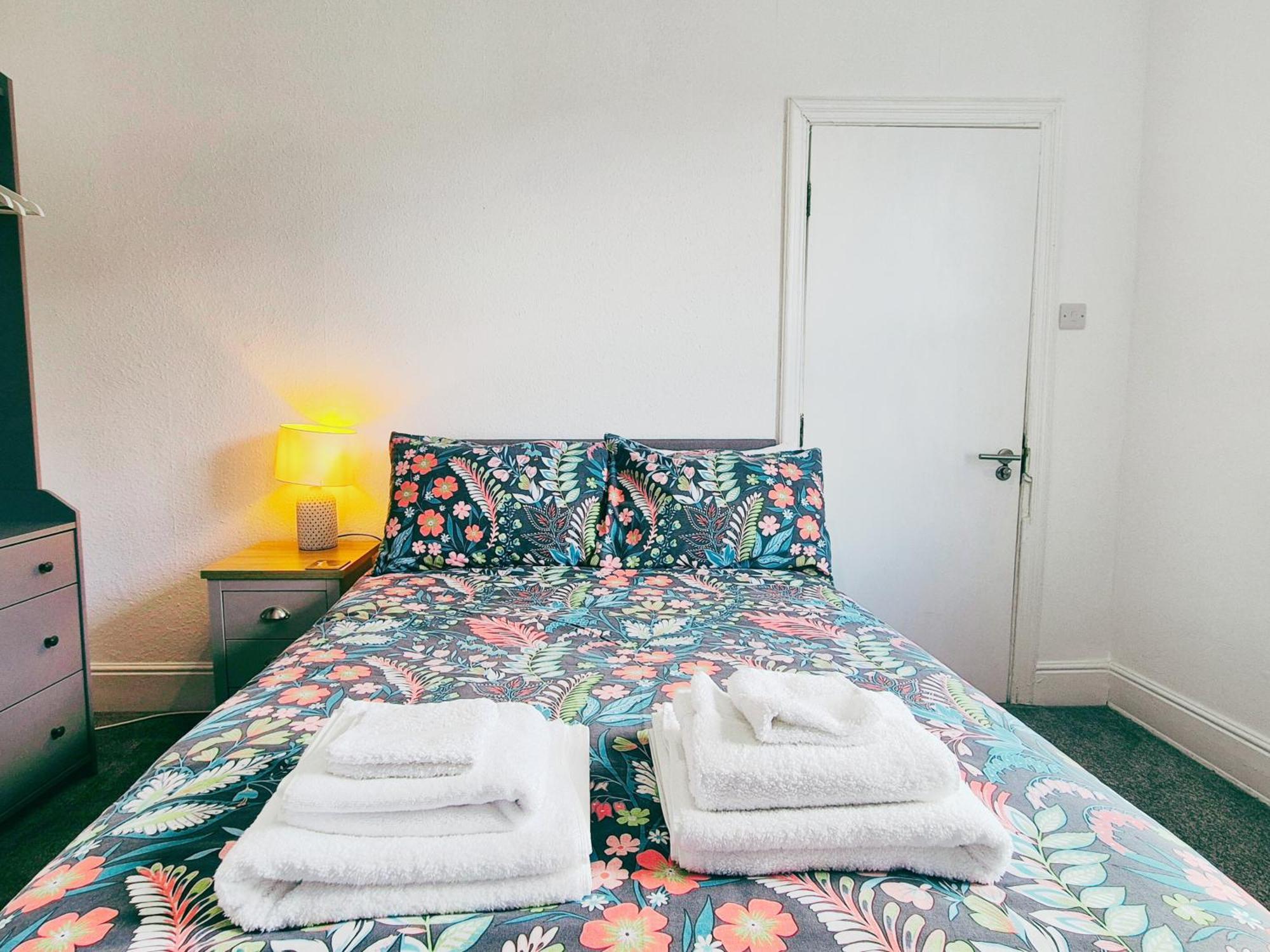 The Burford Hideaway * Nottingham