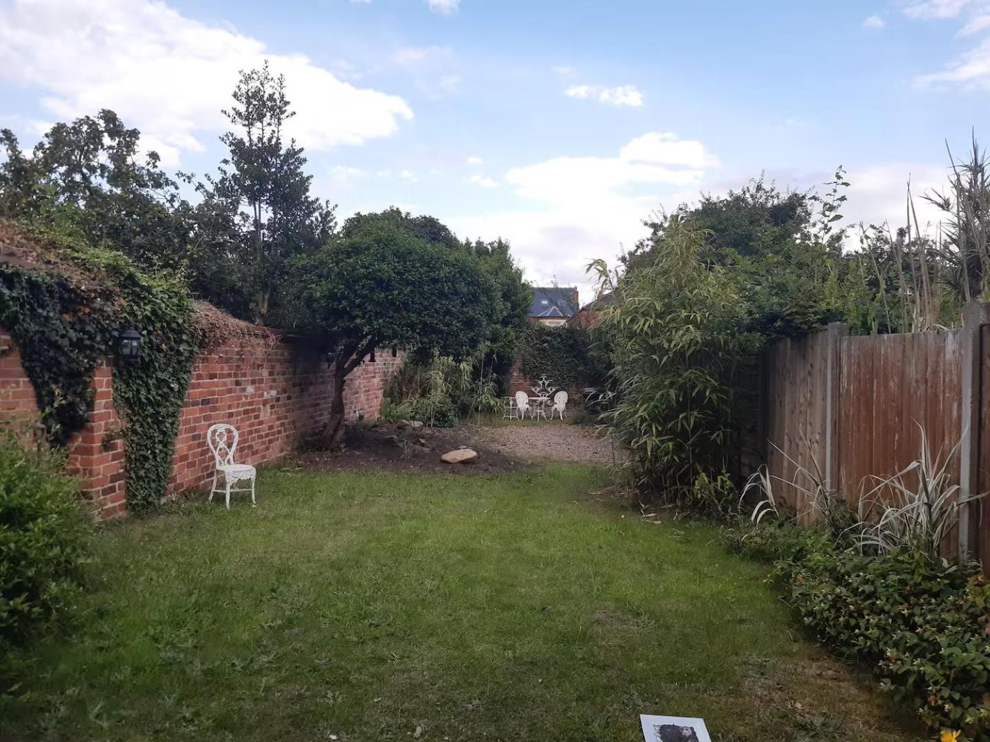 Homestay Julian Garden Nottingham