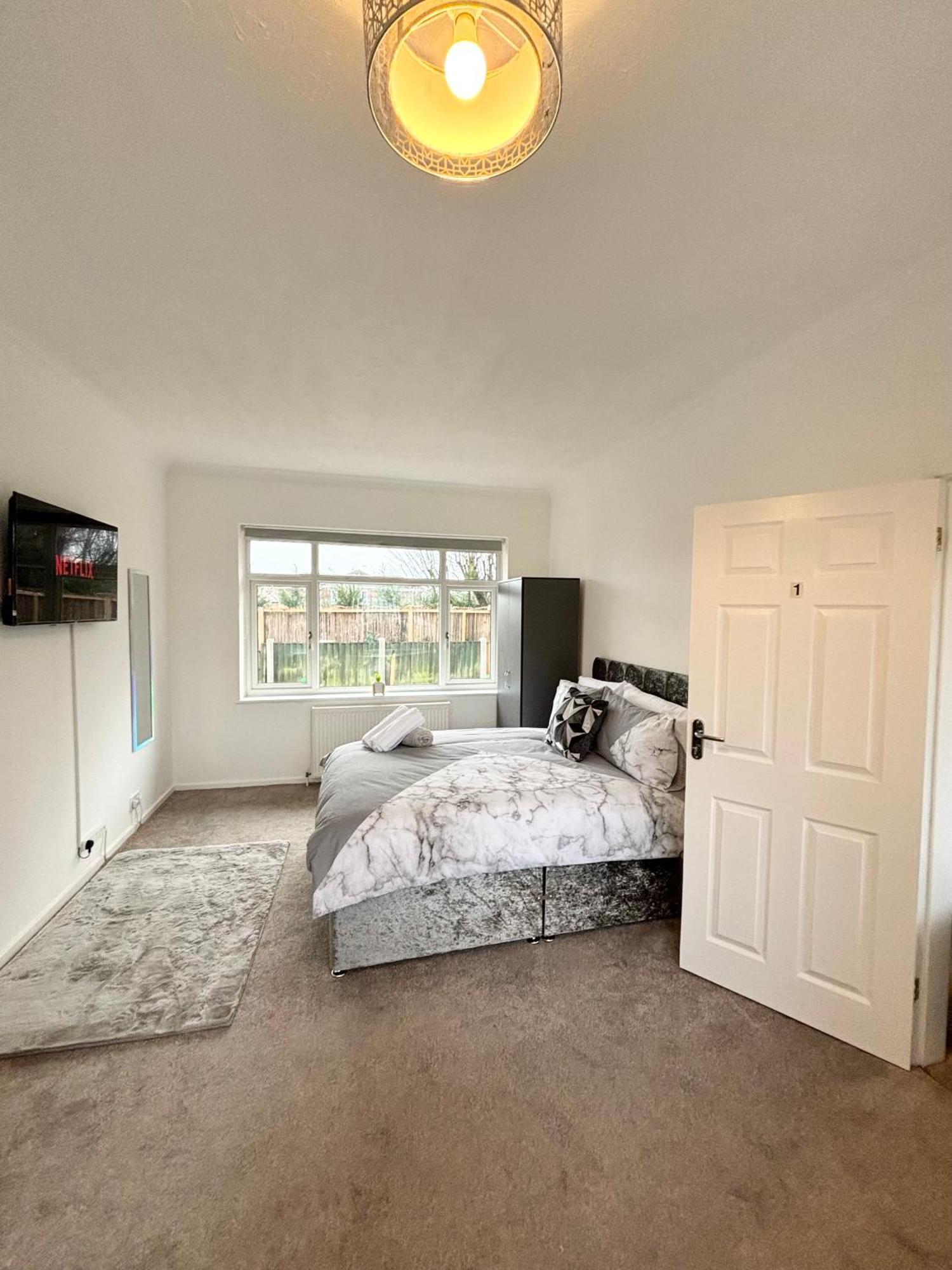 Apartment Bramcote Lane Luxury