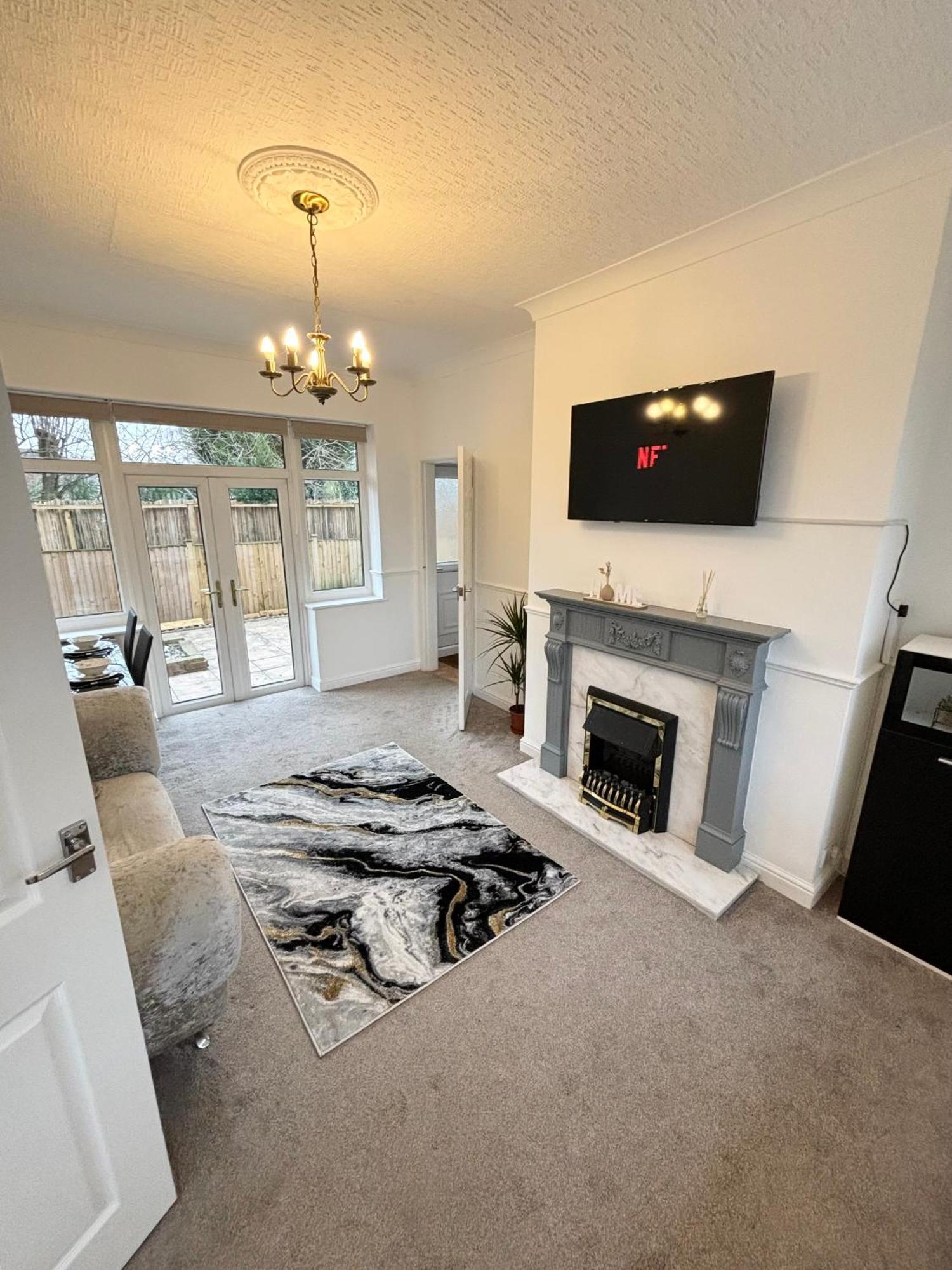 Bramcote Lane Luxury Apartment Nottingham