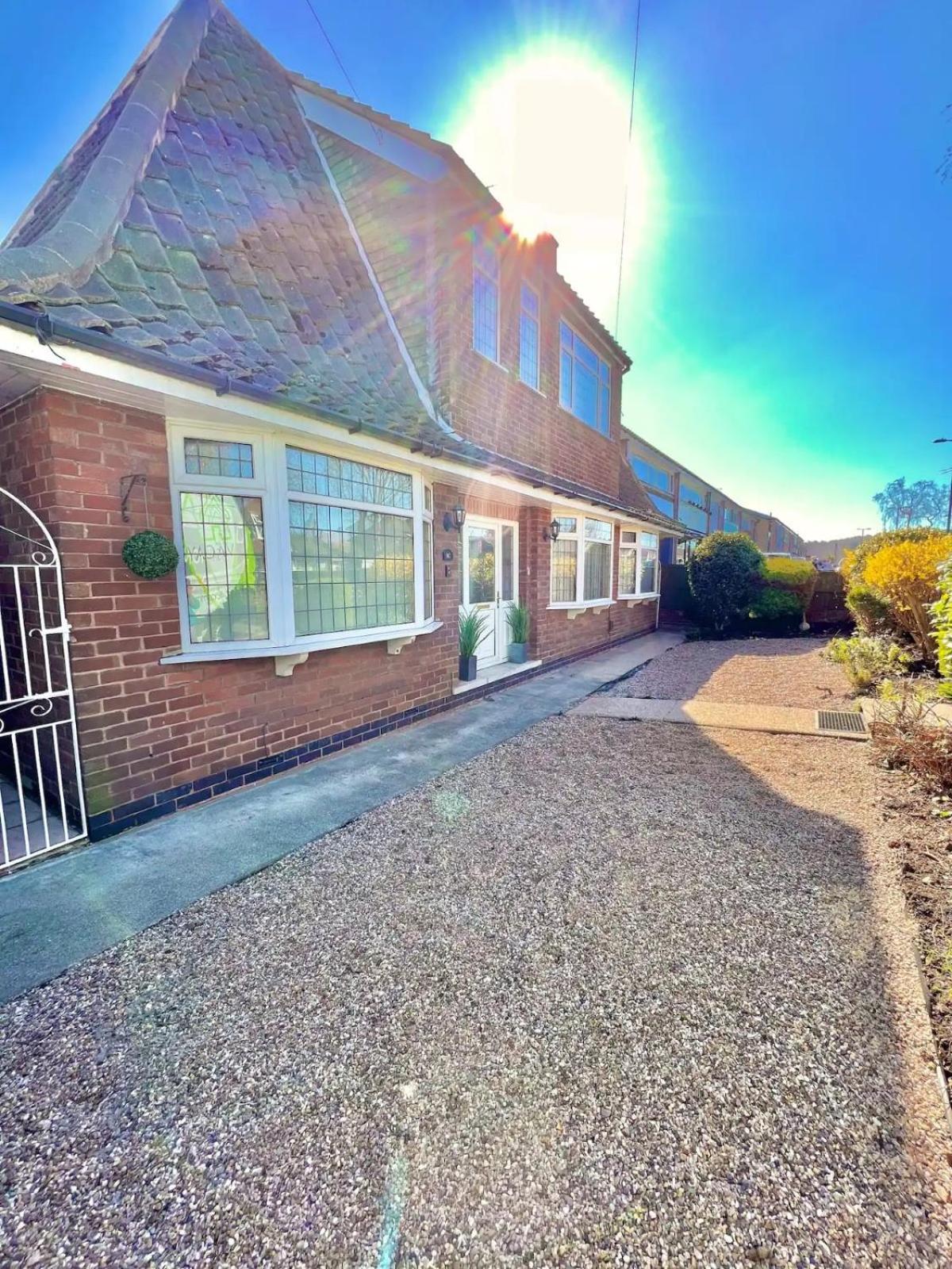 Bramcote Lane Luxury *