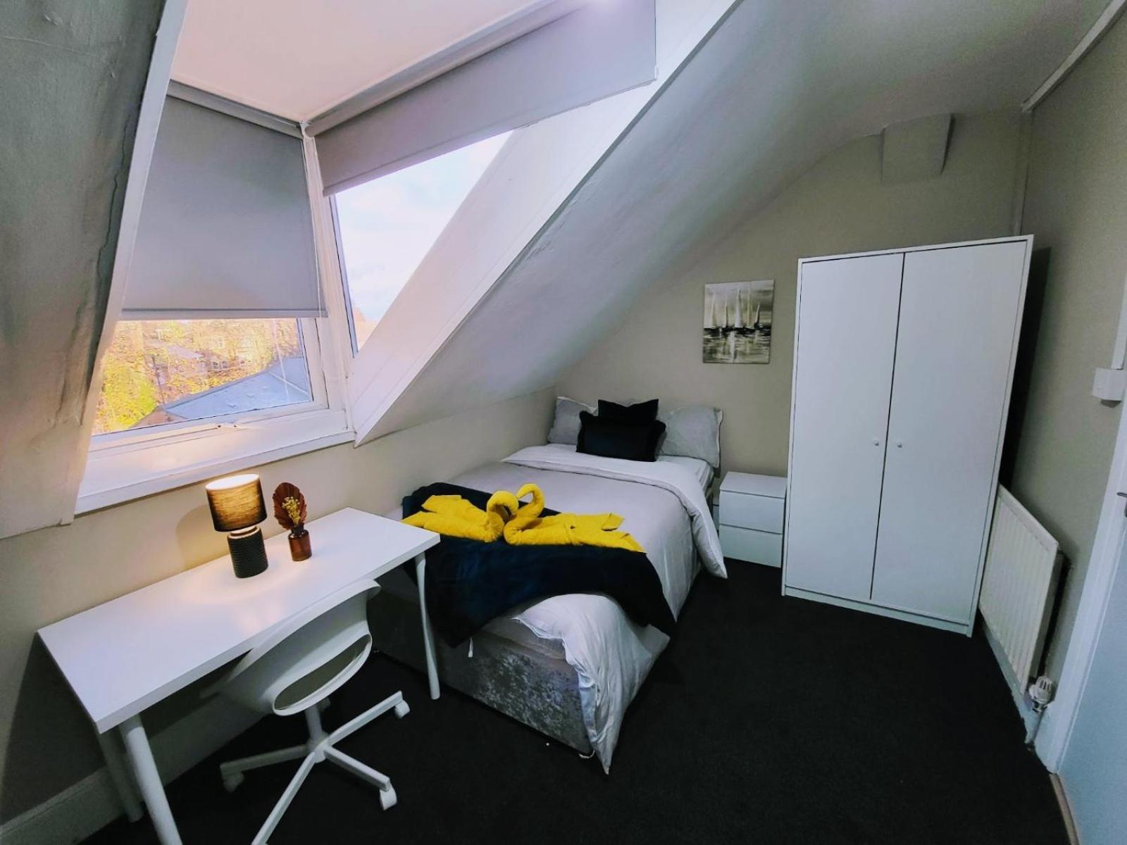 Comfortable - 54 Burns Street * Nottingham