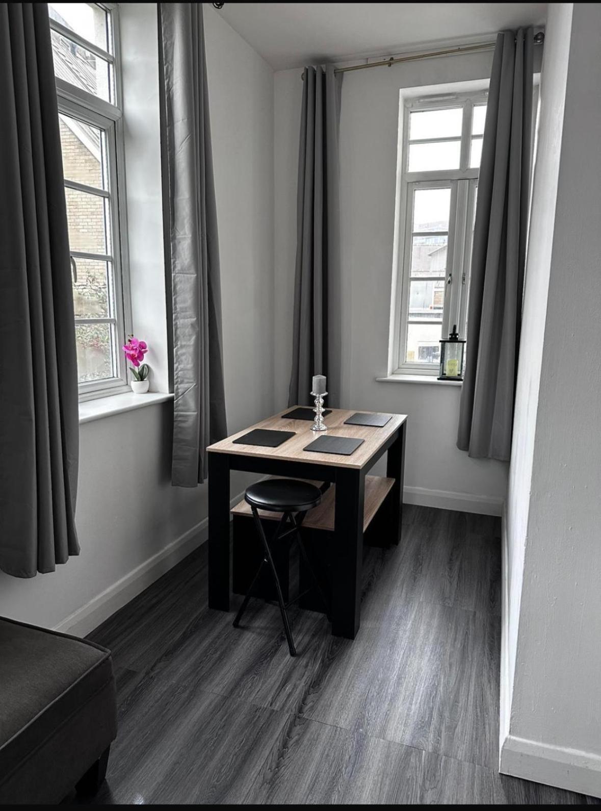 Apartment Nottingham City Centre 3 Bed Luxury Apartment *