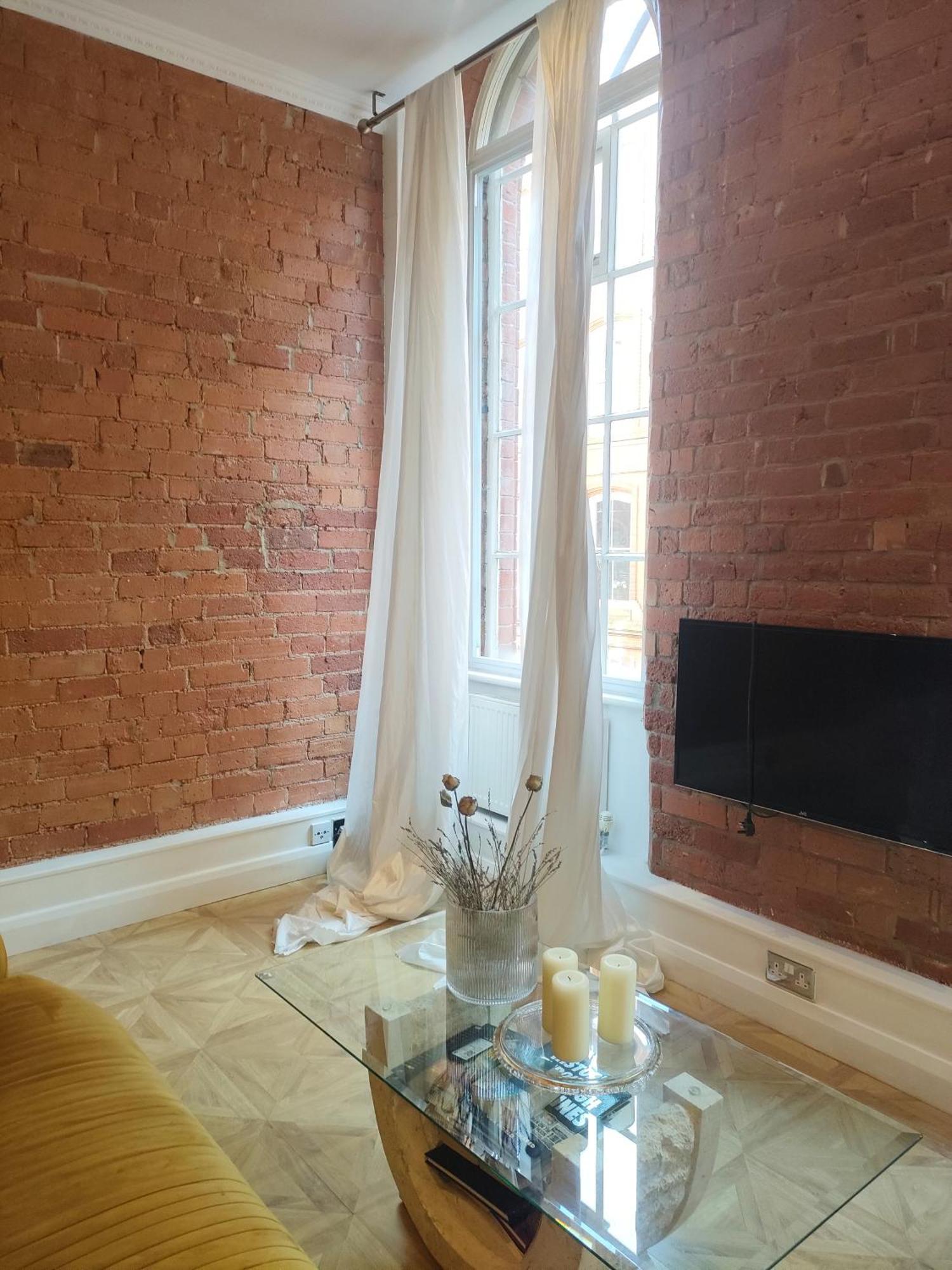 Versailles Apartment *