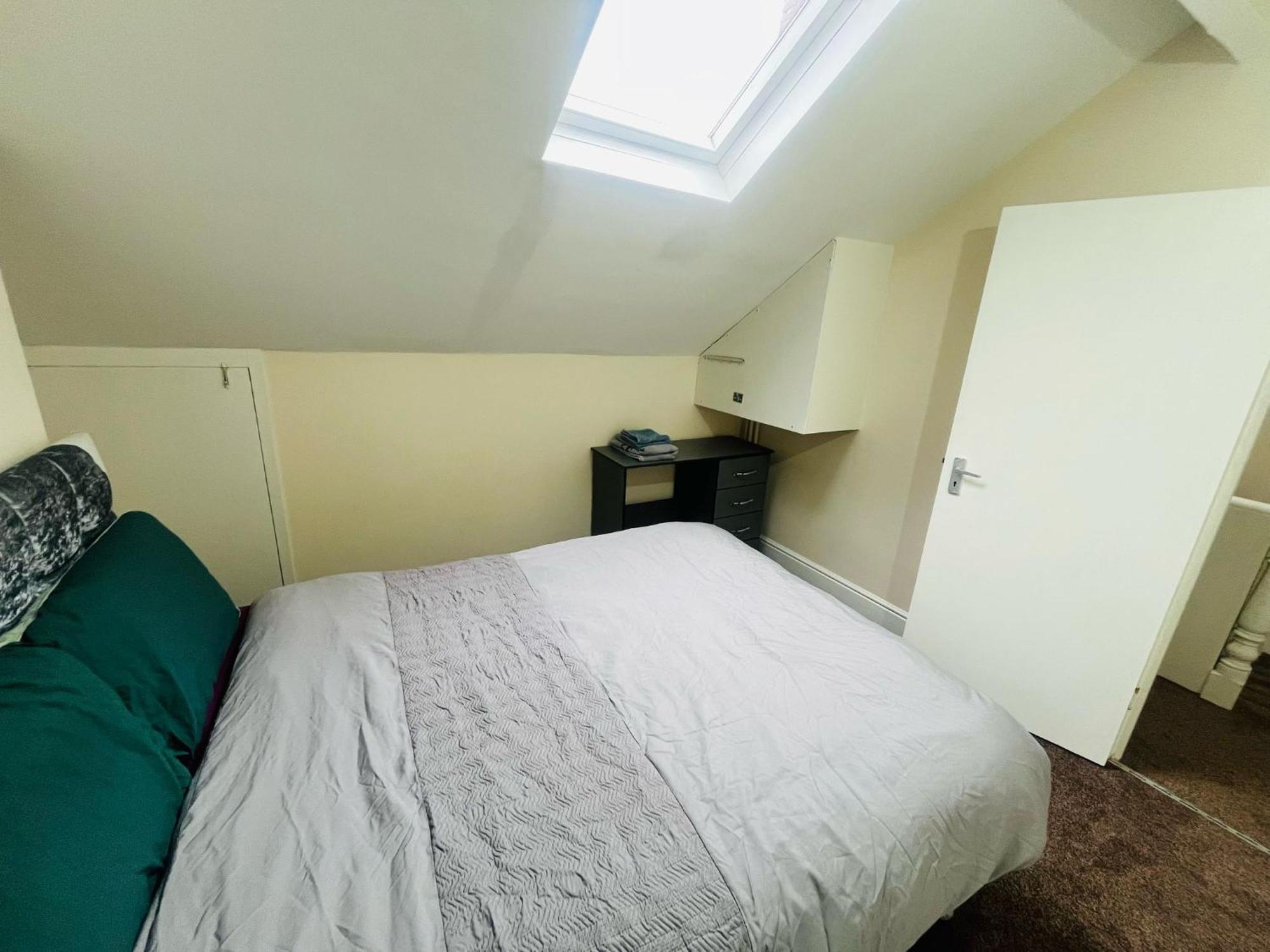 Double Near Railway Station & Football Ground Homestay Nottingham