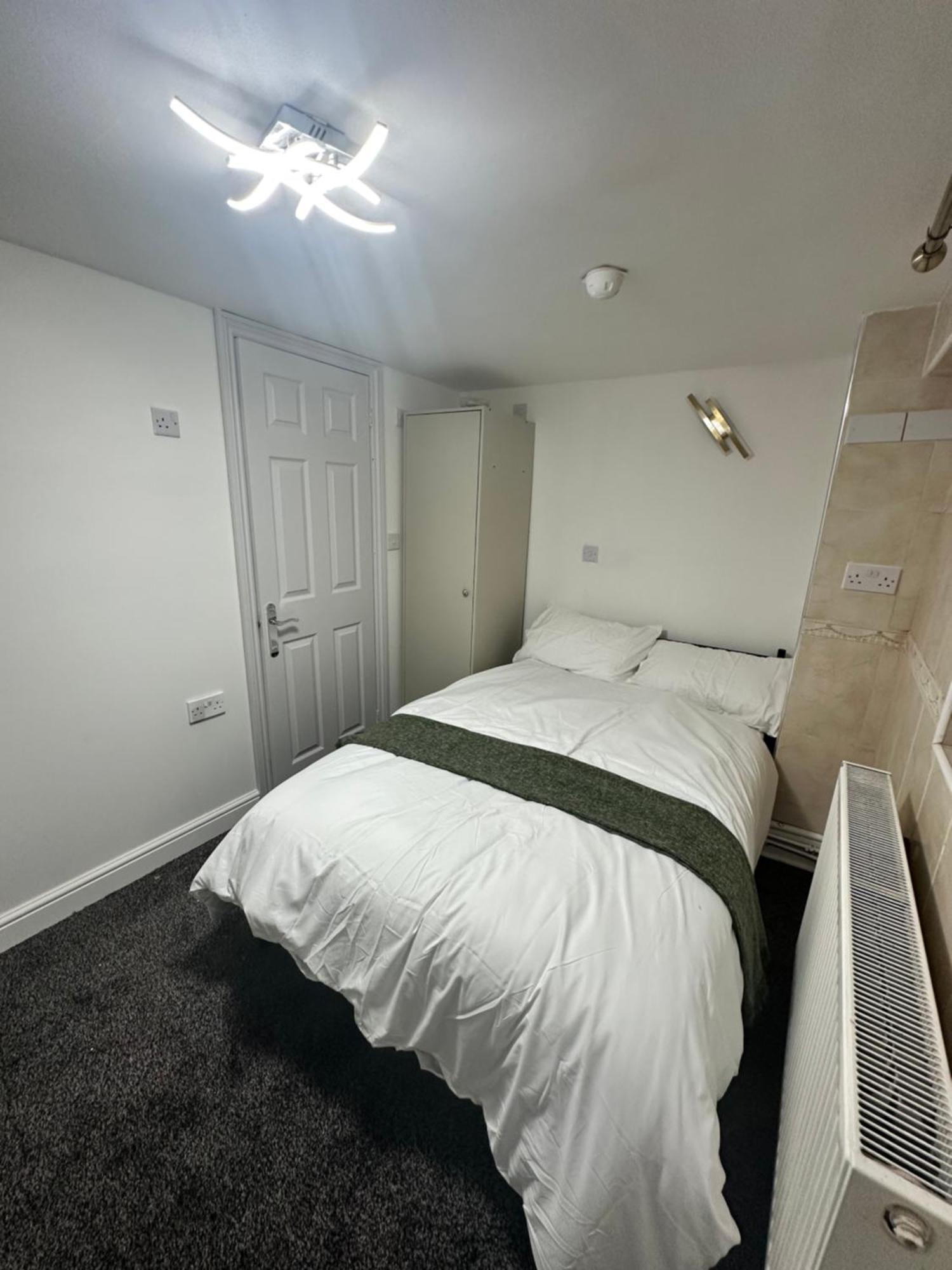 9 Ng3 2az Aparthotel *