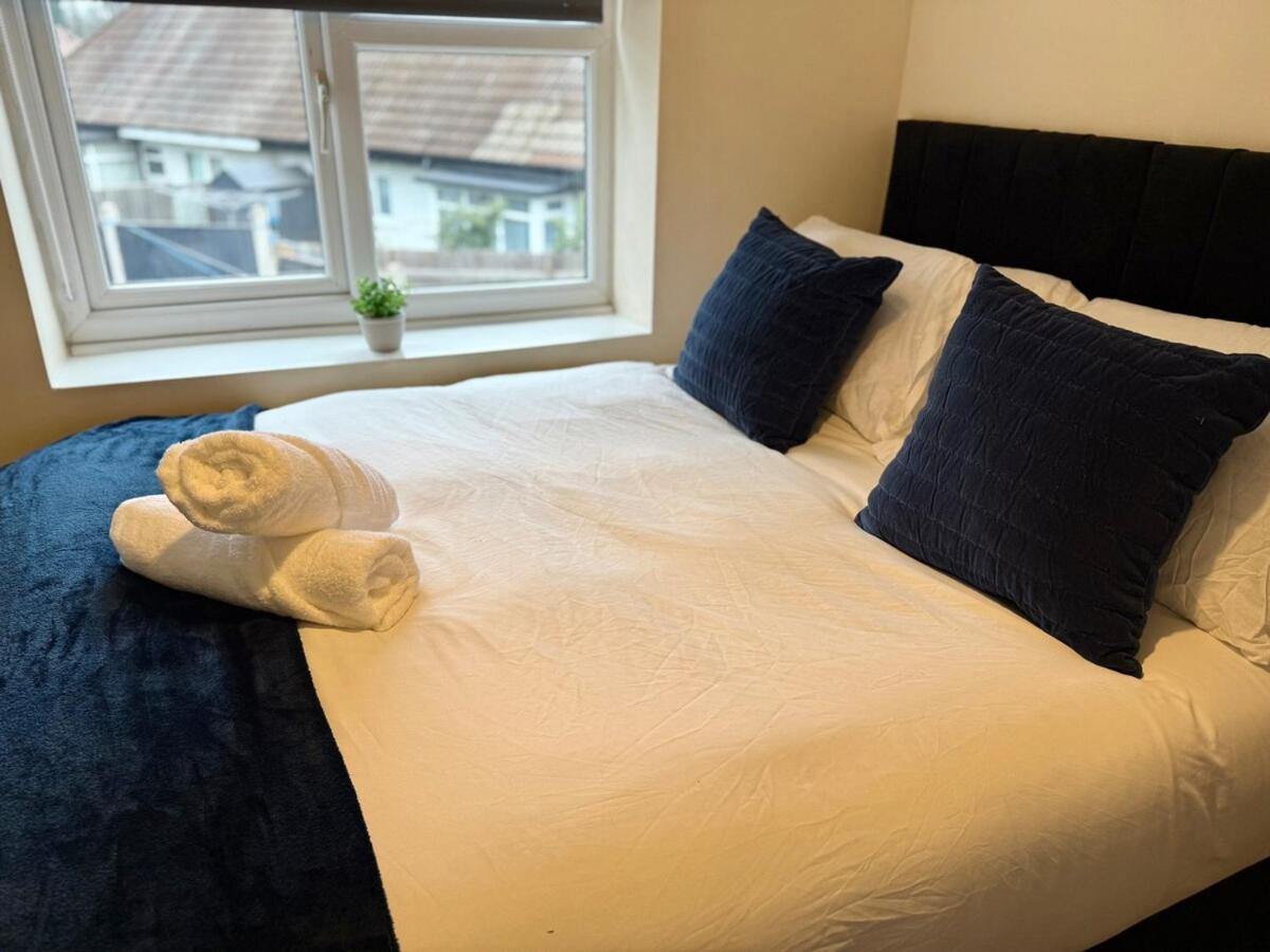Your Peaceful Haven On Middleton Boulevard - Near Wollaton Hall, Nottingham University, City-Centre & Qmc - Sleeps 9