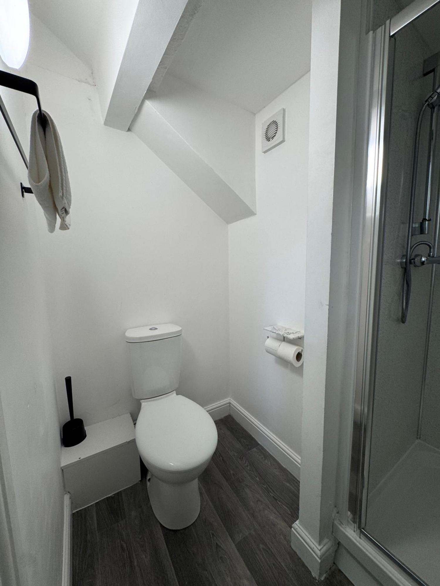 Modern Self Contained Guest house *