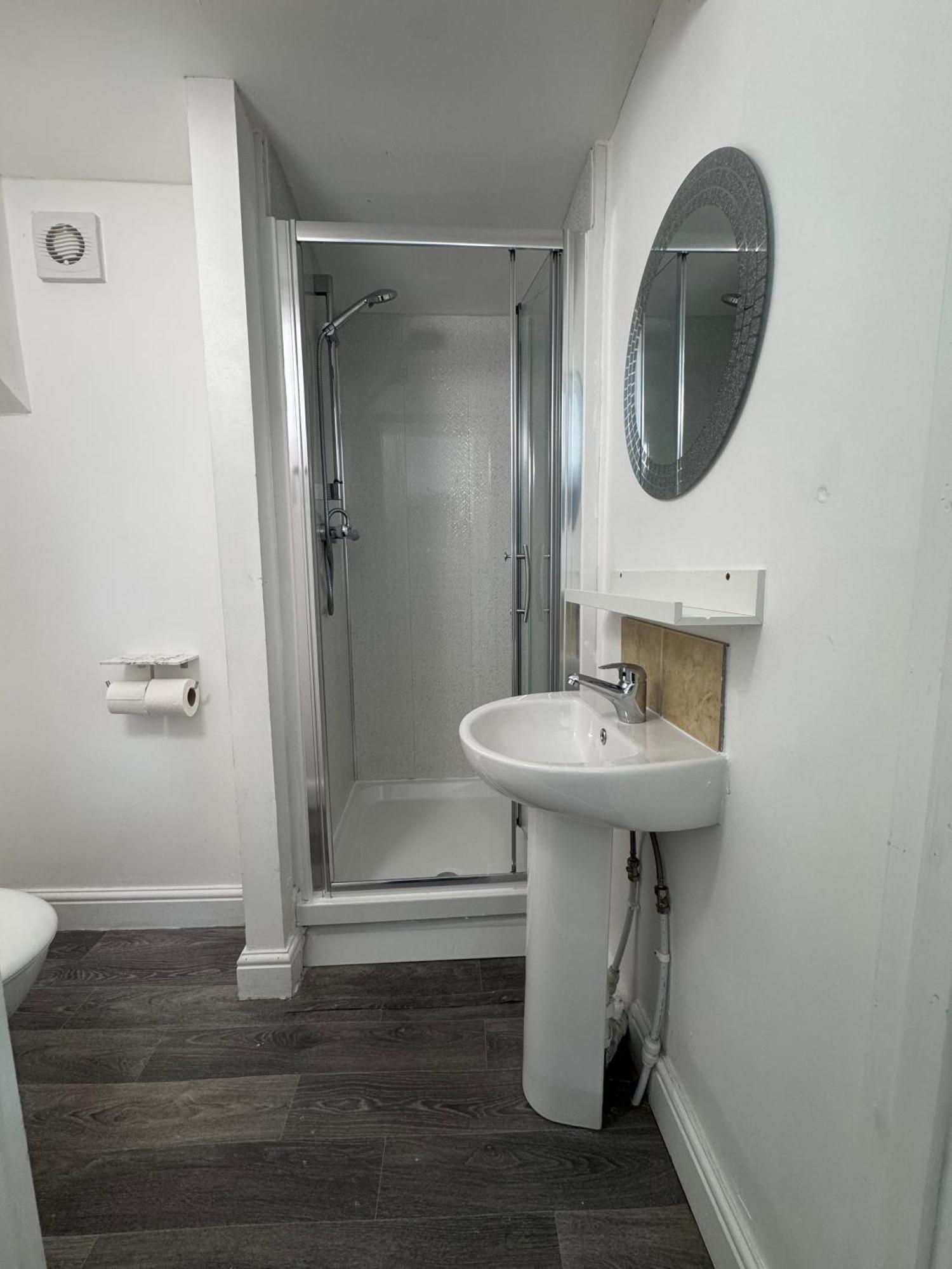 Modern Self Contained