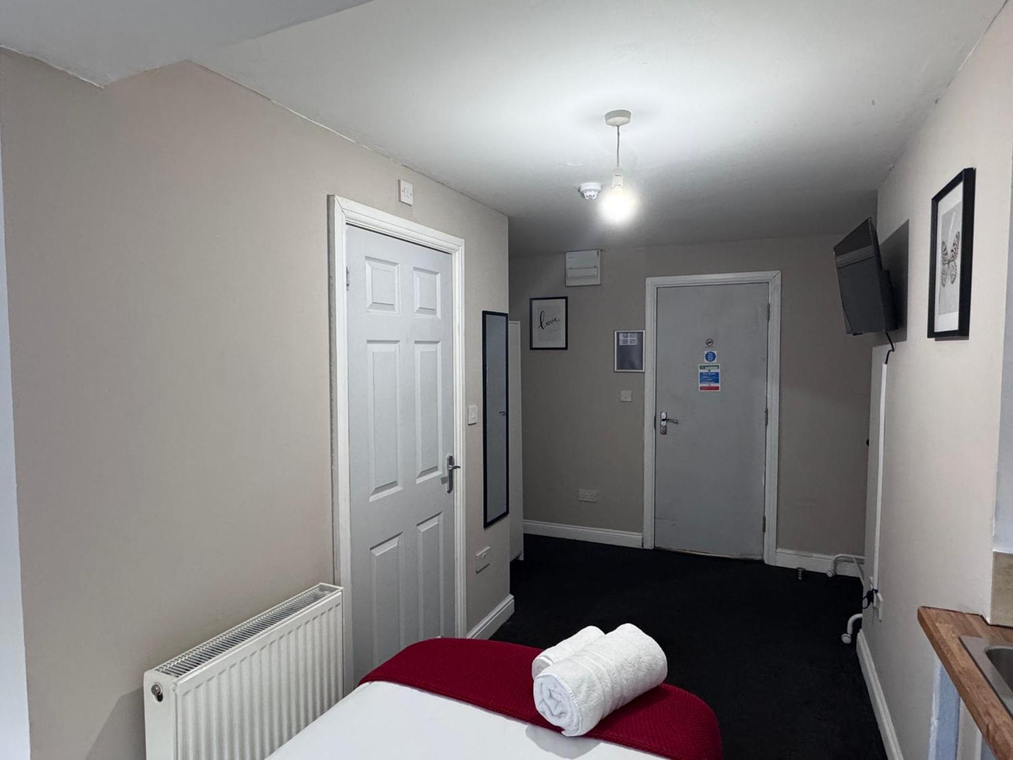 Guest house Modern Self Contained Nottingham
