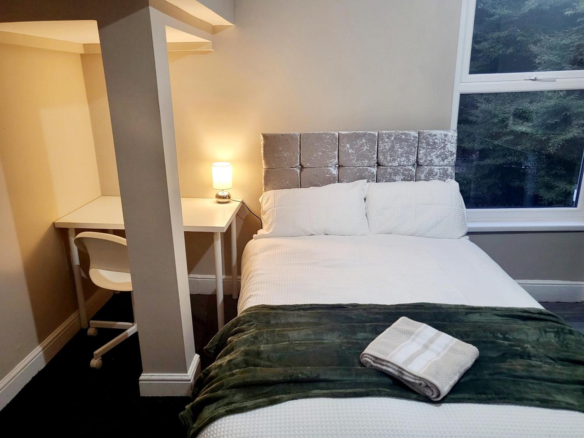 Modern Self Contained Guest house Nottingham