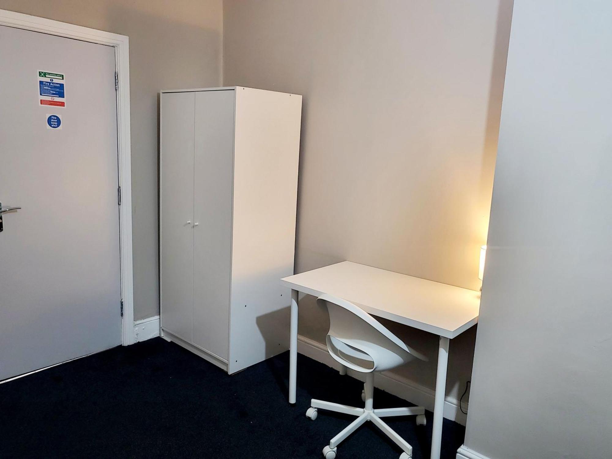Modern Self Contained * Nottingham