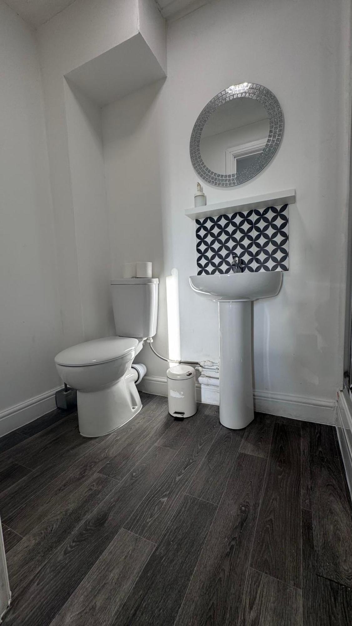Modern Self Contained Nottingham