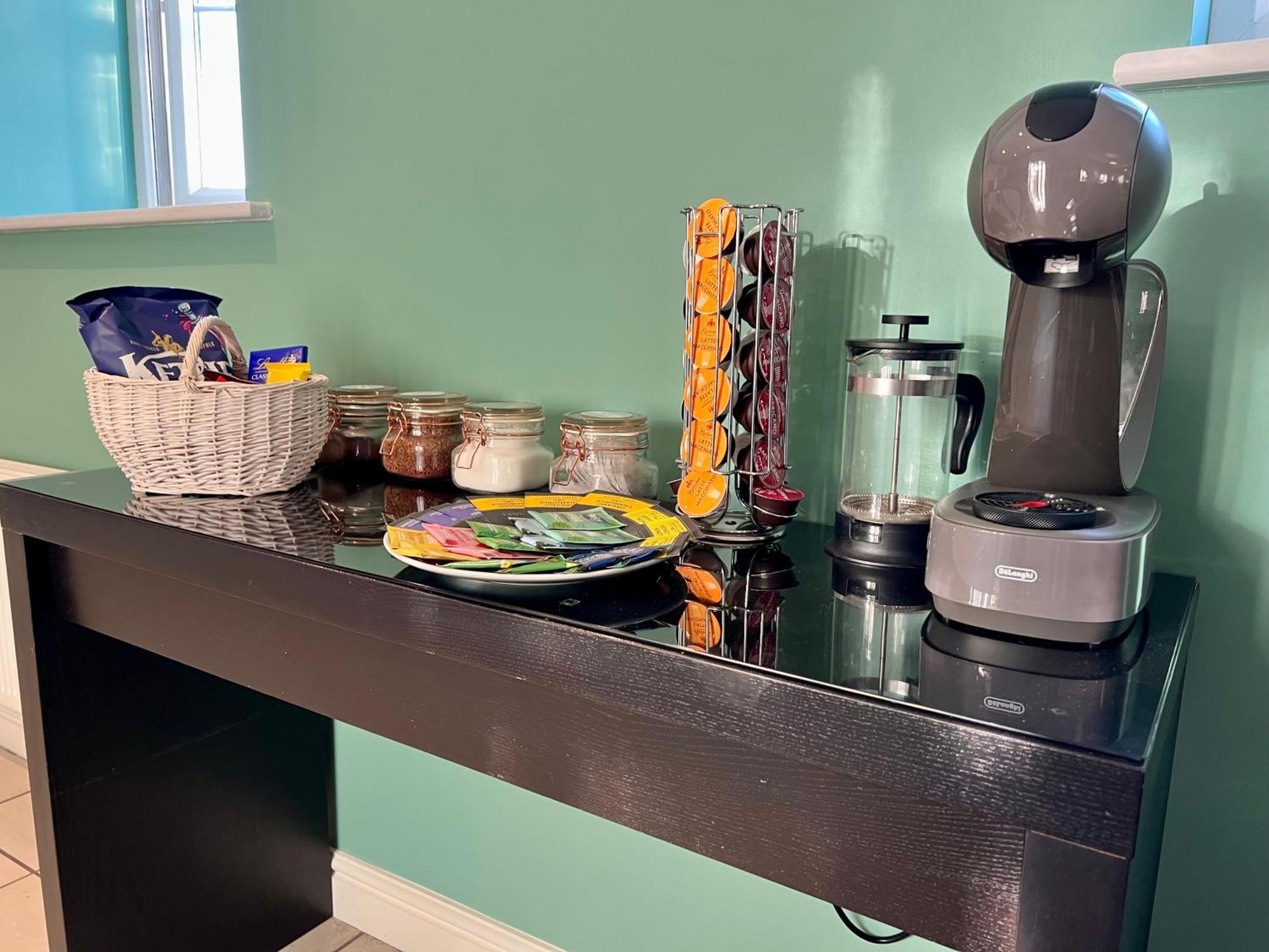 The Orchid-central Beeston-private Apartment-smarttv-free Wi-fi-tram-parking Apartment *