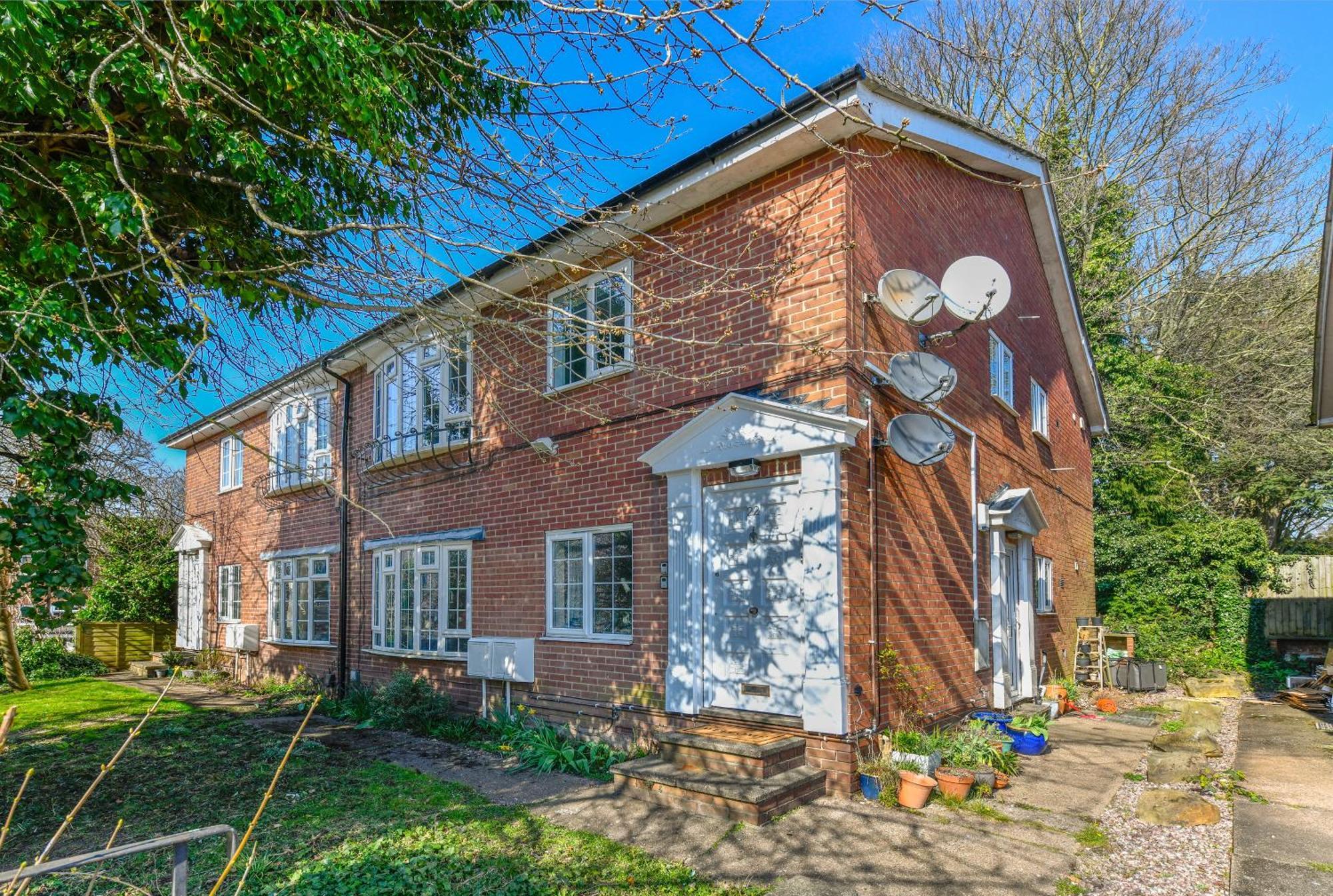 2-bed In Quiet Area, Easy & Transport Access Nottingham