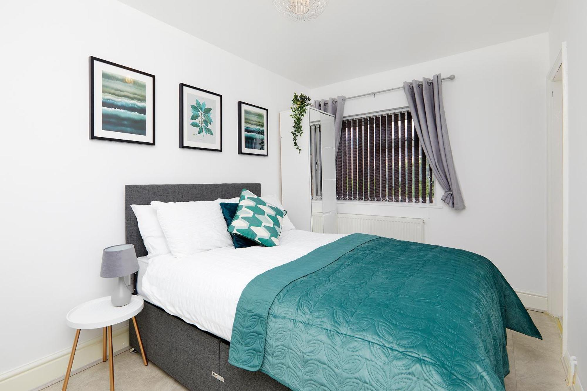 3 Bed Notts Centre Town House - Free Parking *