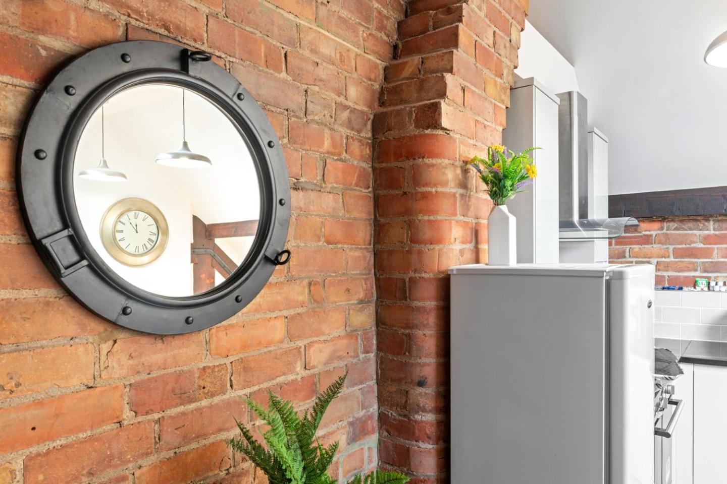Luxury 2 Bed, 2 Bath Centre Apartment Nottingham