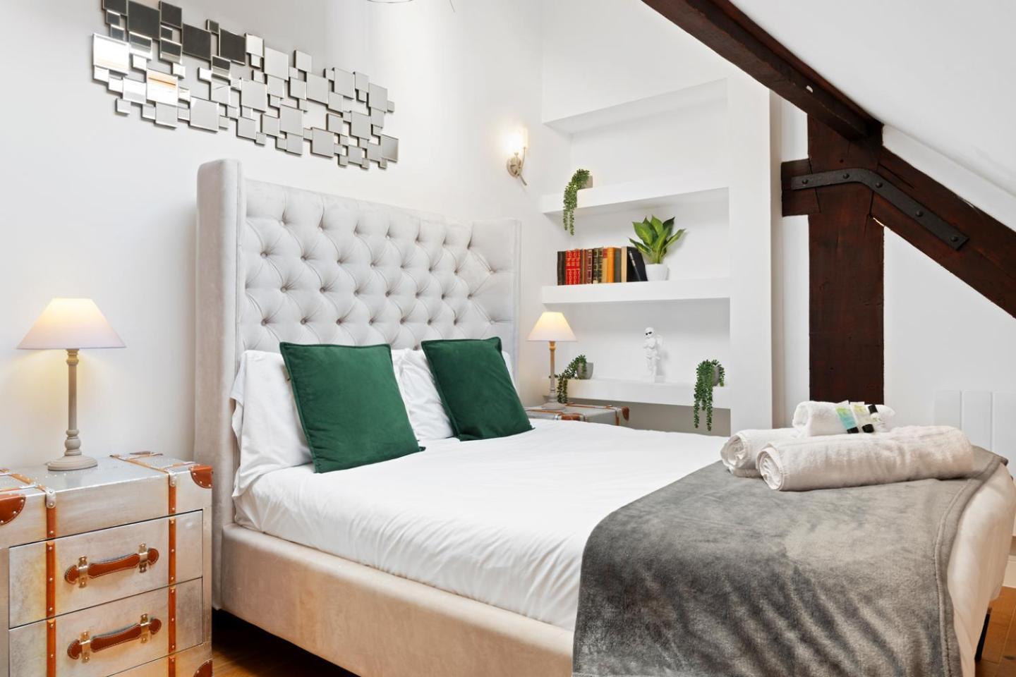 Luxury 2 Bed, 2 Bath Centre Nottingham